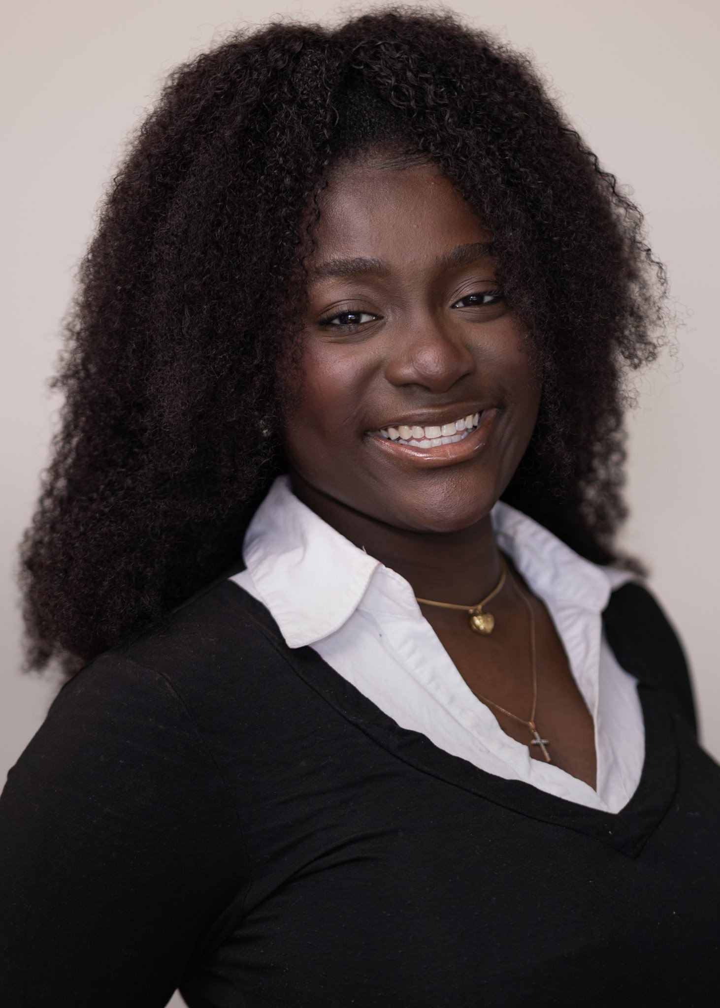 Chelsea Asibbey (President)