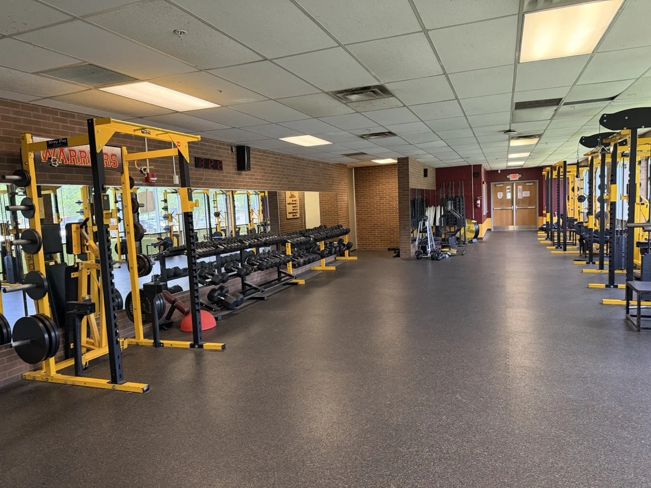 WNHS_Weightroom_3398.jpeg