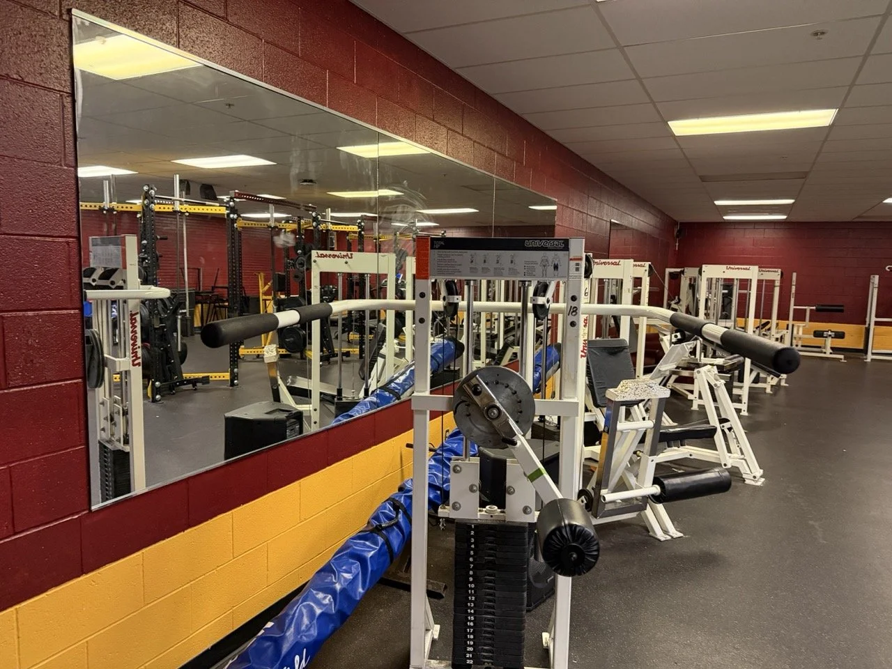 WNHS_Weightroom_3415.jpeg