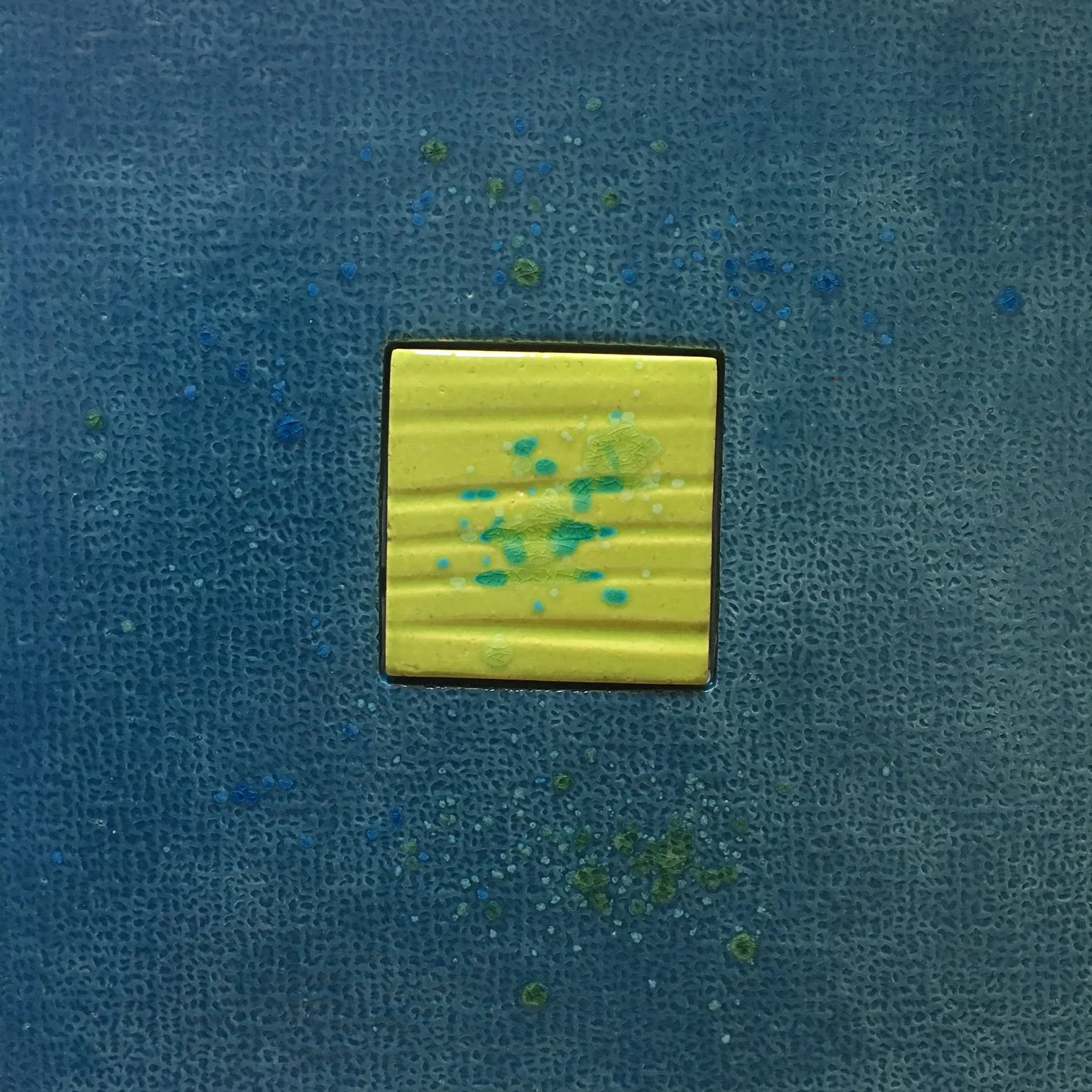 10 inch teal blue.JPG