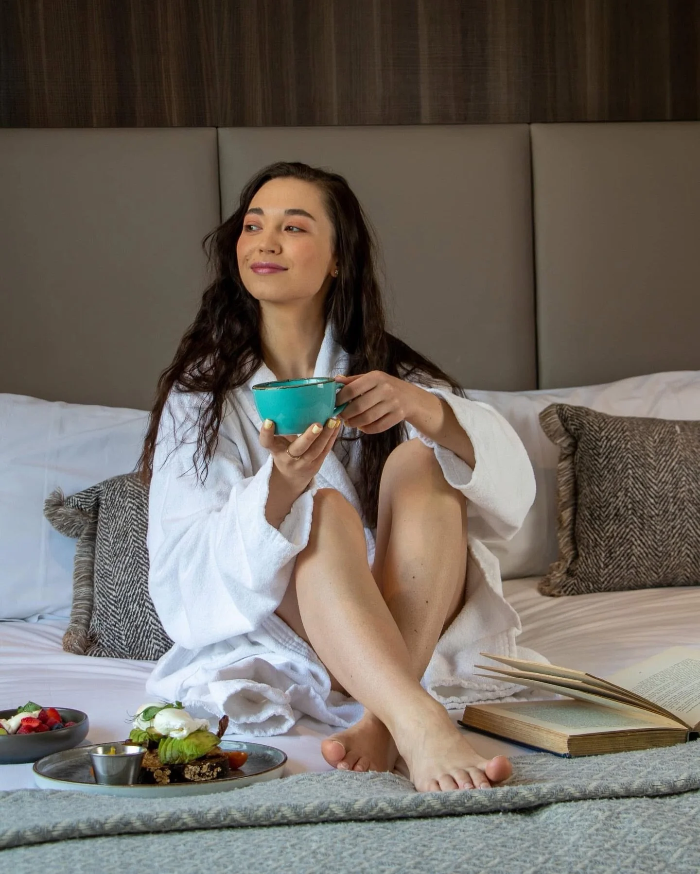 Loved working on this one 📸

Most hotel photography still plays it safe - perfectly made beds, untouched cushions, not a single sign of life.

But that&rsquo;s not how people experience a stay.

The magic isn&rsquo;t in the symmetry of the pillows. 