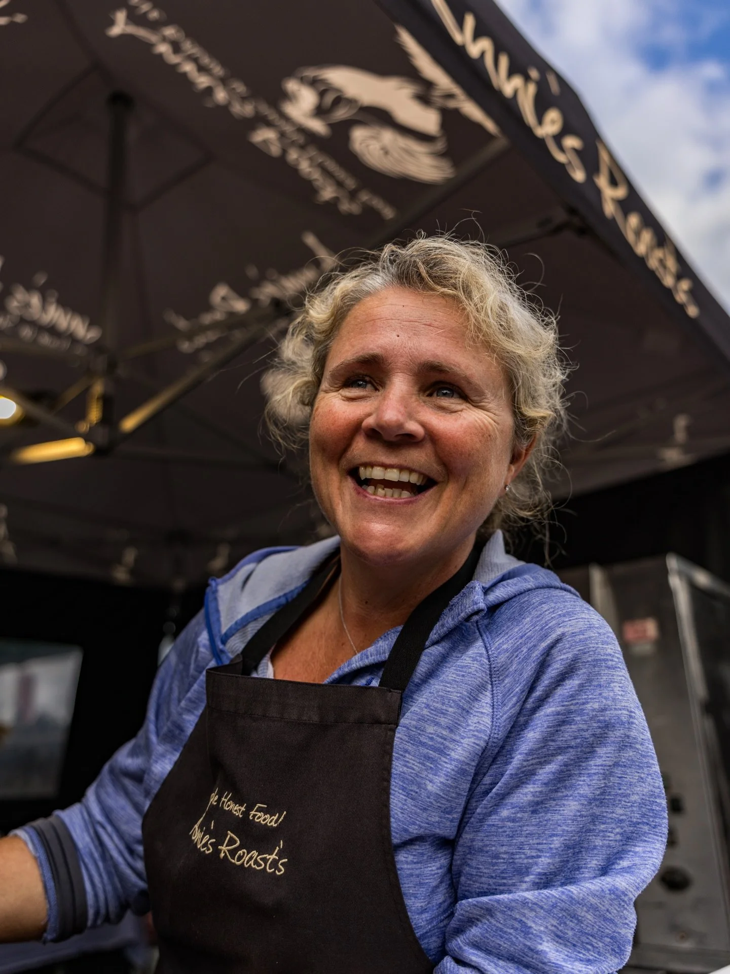 Great morning at @midletonfarmersmarket taking some social media photos for @anniesroasts 📸
