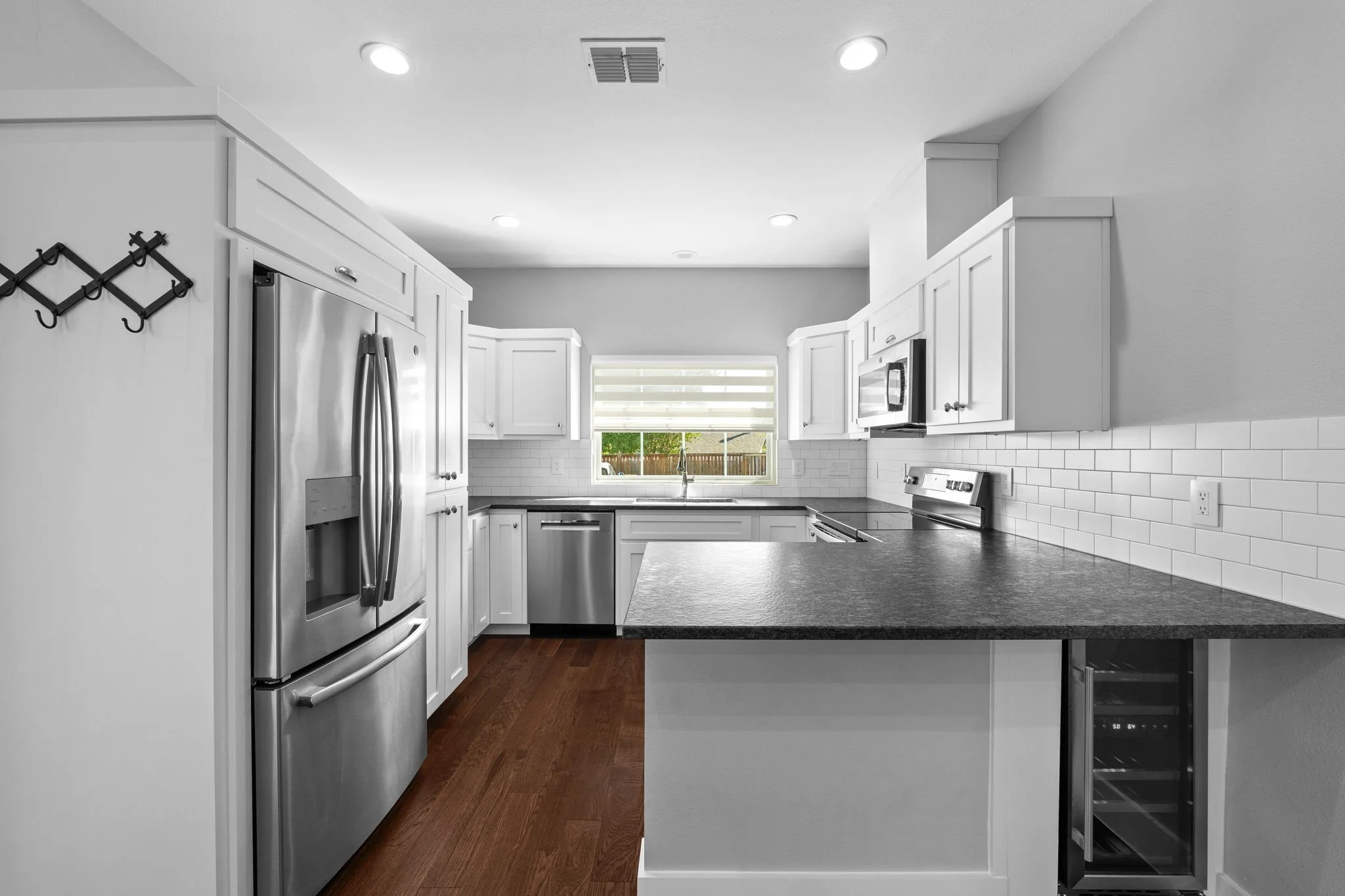 10-web-or-mls-_1574098.jpg