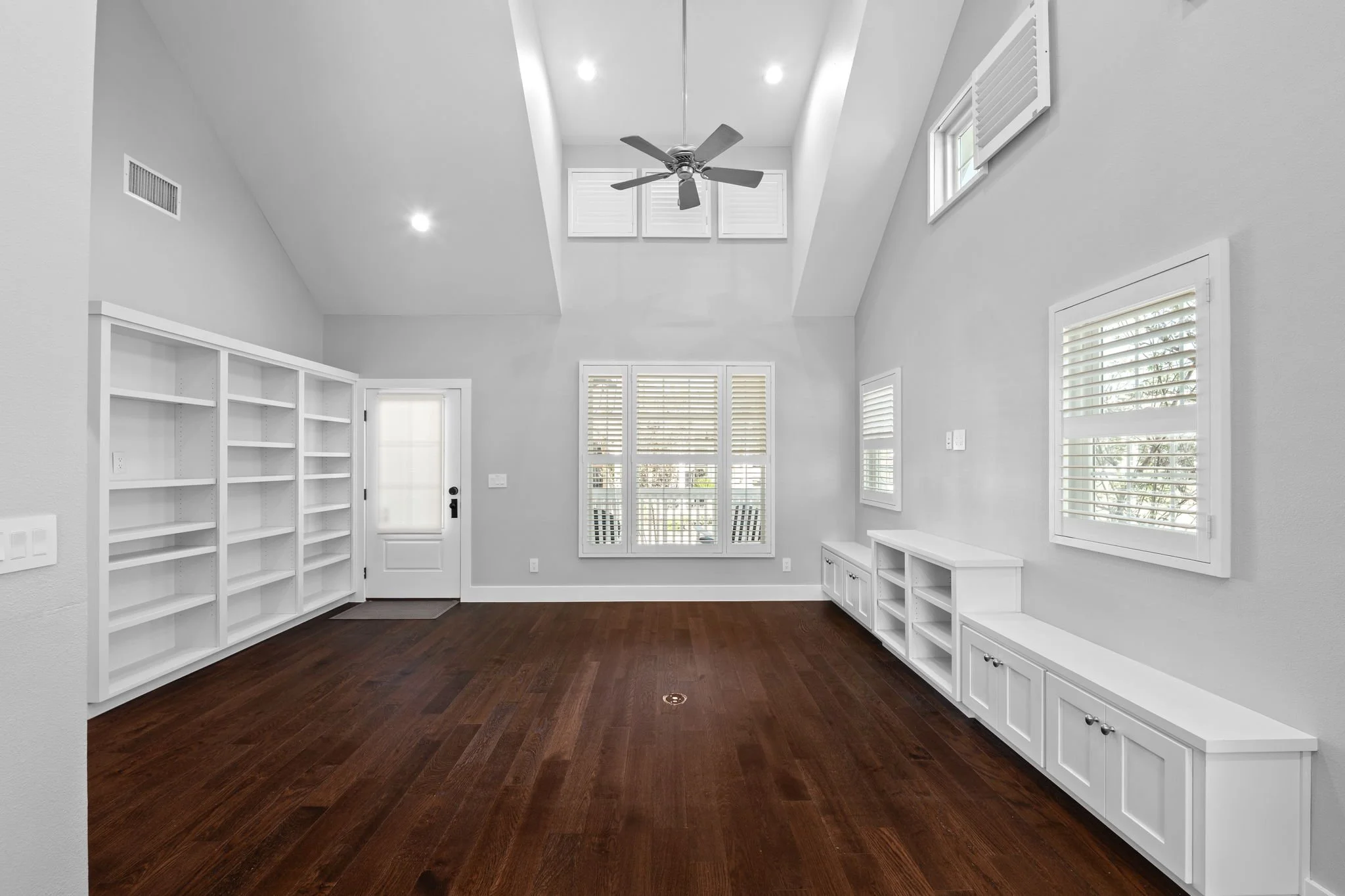 7-web-or-mls-_1574088.jpg