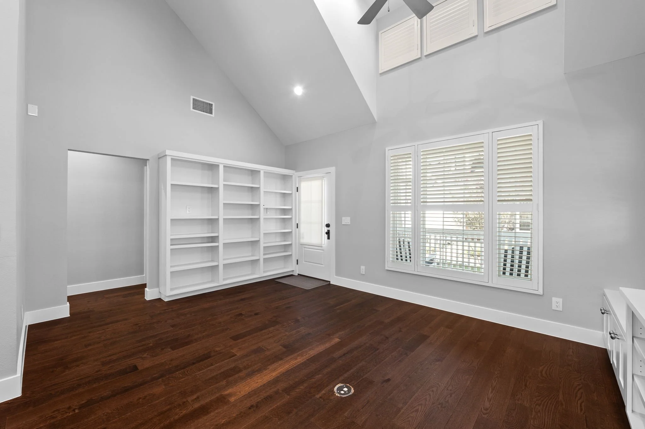 6-web-or-mls-_1574083.jpg