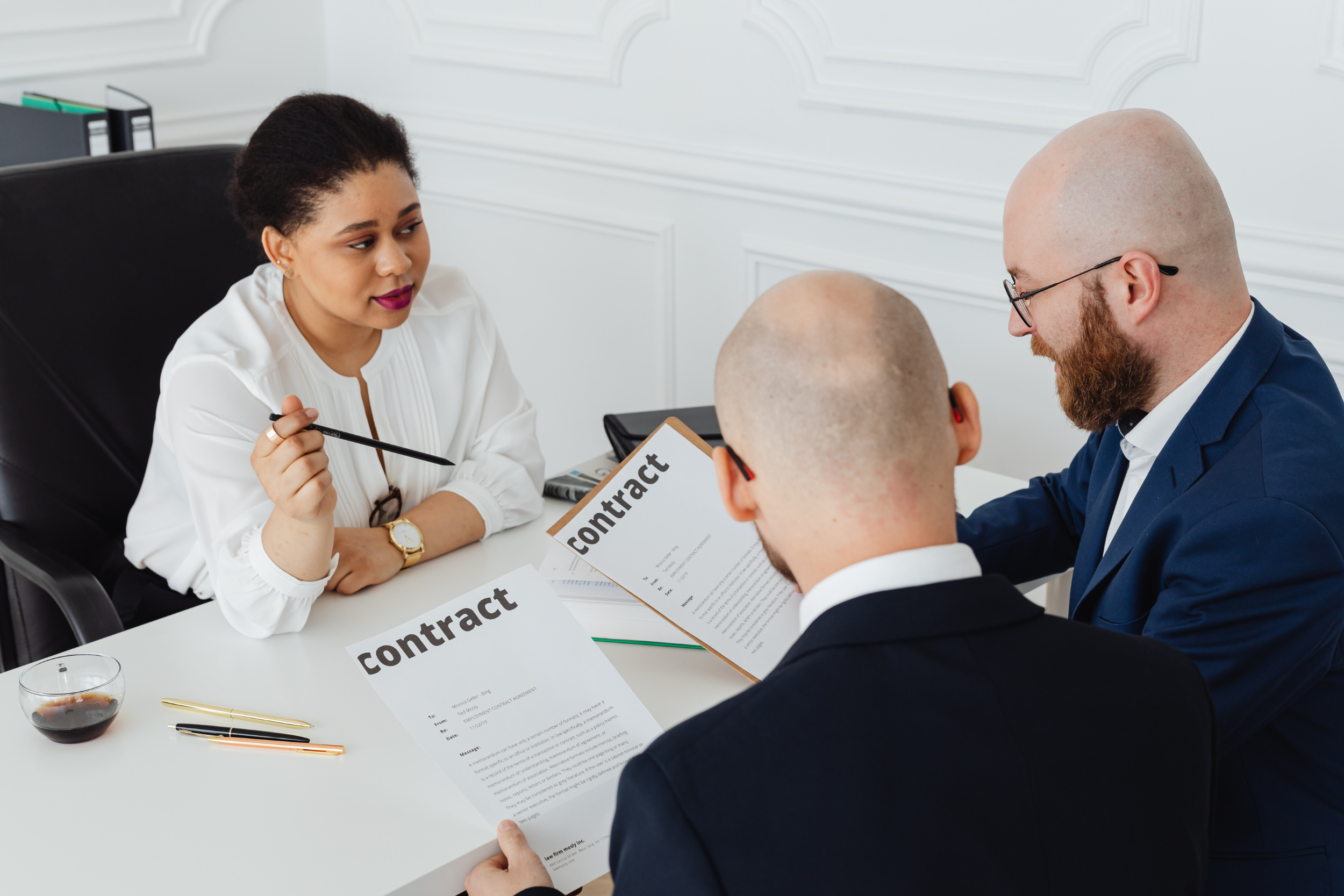 Learn how to navigate multiple offers or no offers at all. Understand buyer psychology, pricing strategy, and how to stay in control when selling your home.