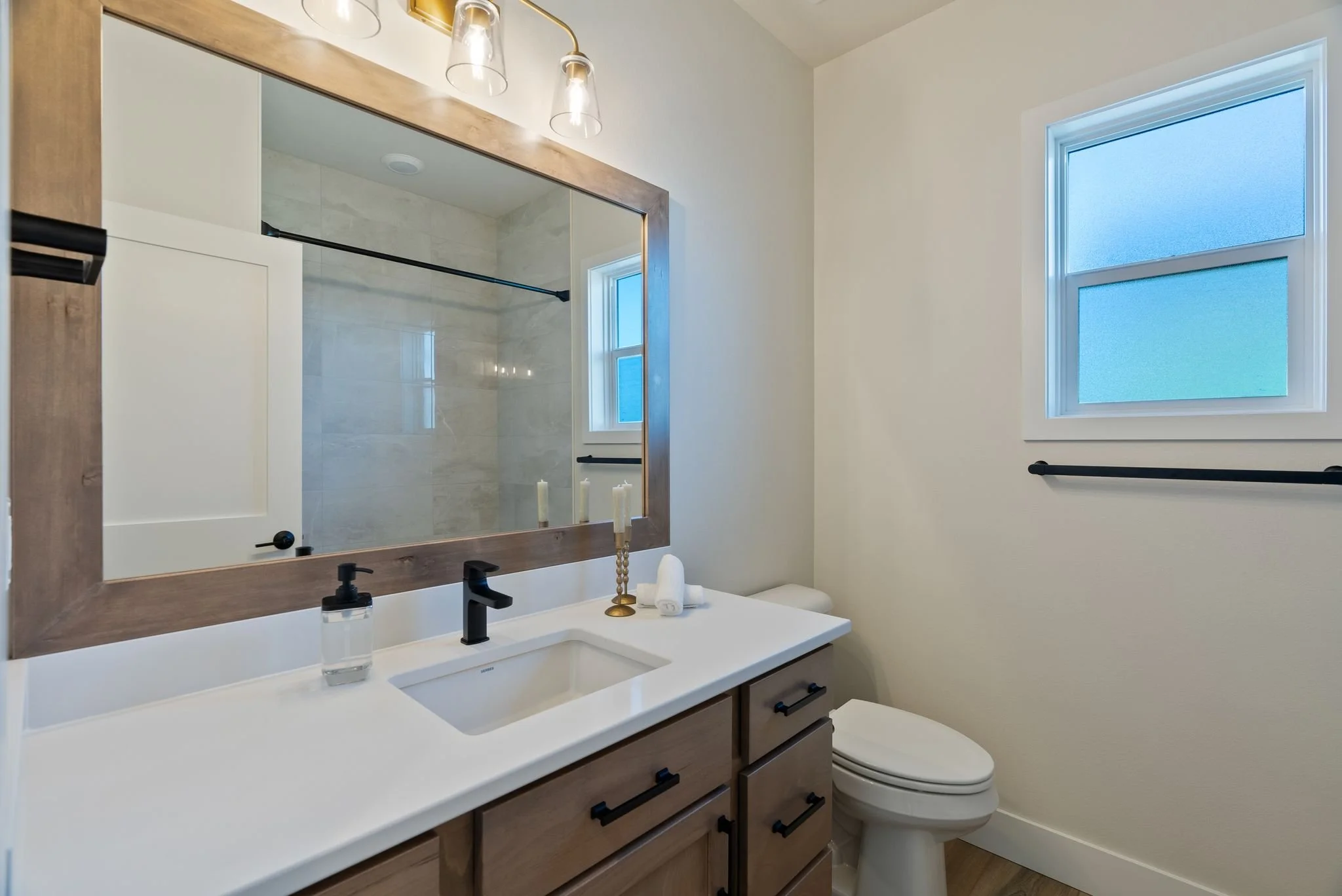 Inside-Spokane-Man O_ War-20.jpg