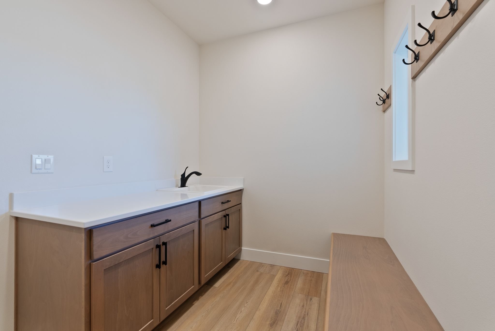 Inside-Spokane-Man O_ War-22.jpg