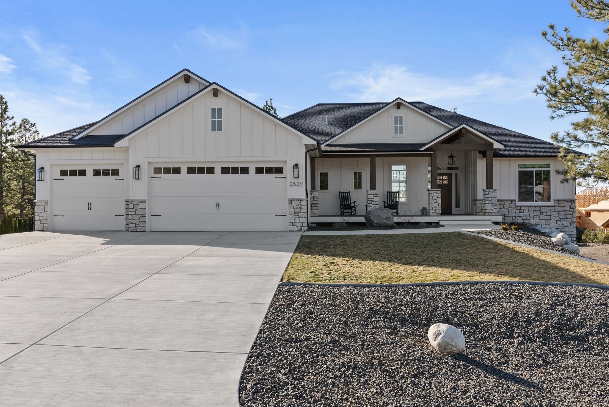 Inside-Spokane-Man O_ War-1.jpg