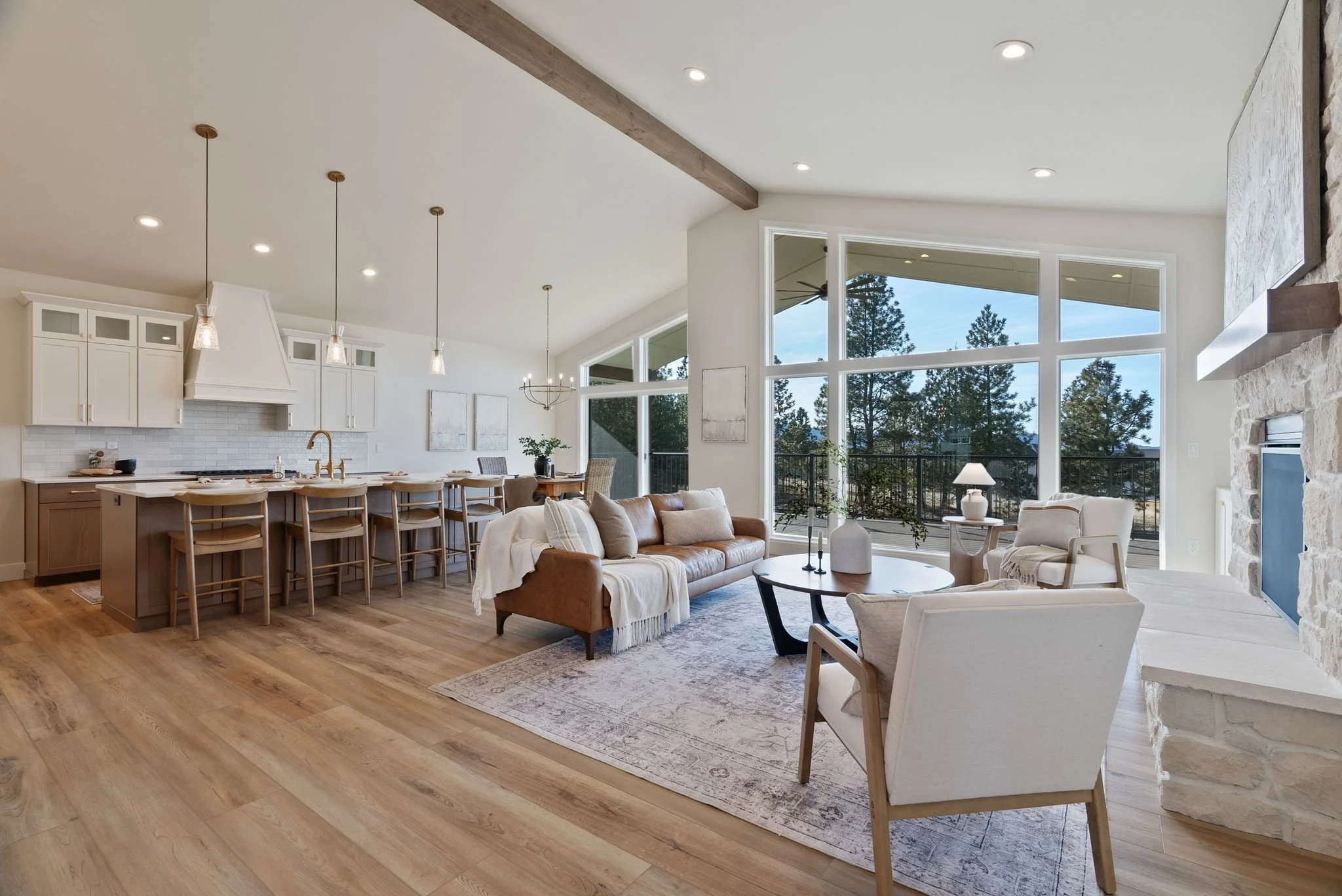 Inside-Spokane-Man O_ War-7.jpg