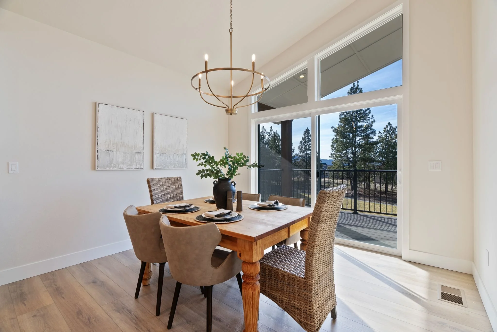 Inside-Spokane-Man O_ War-9.jpg