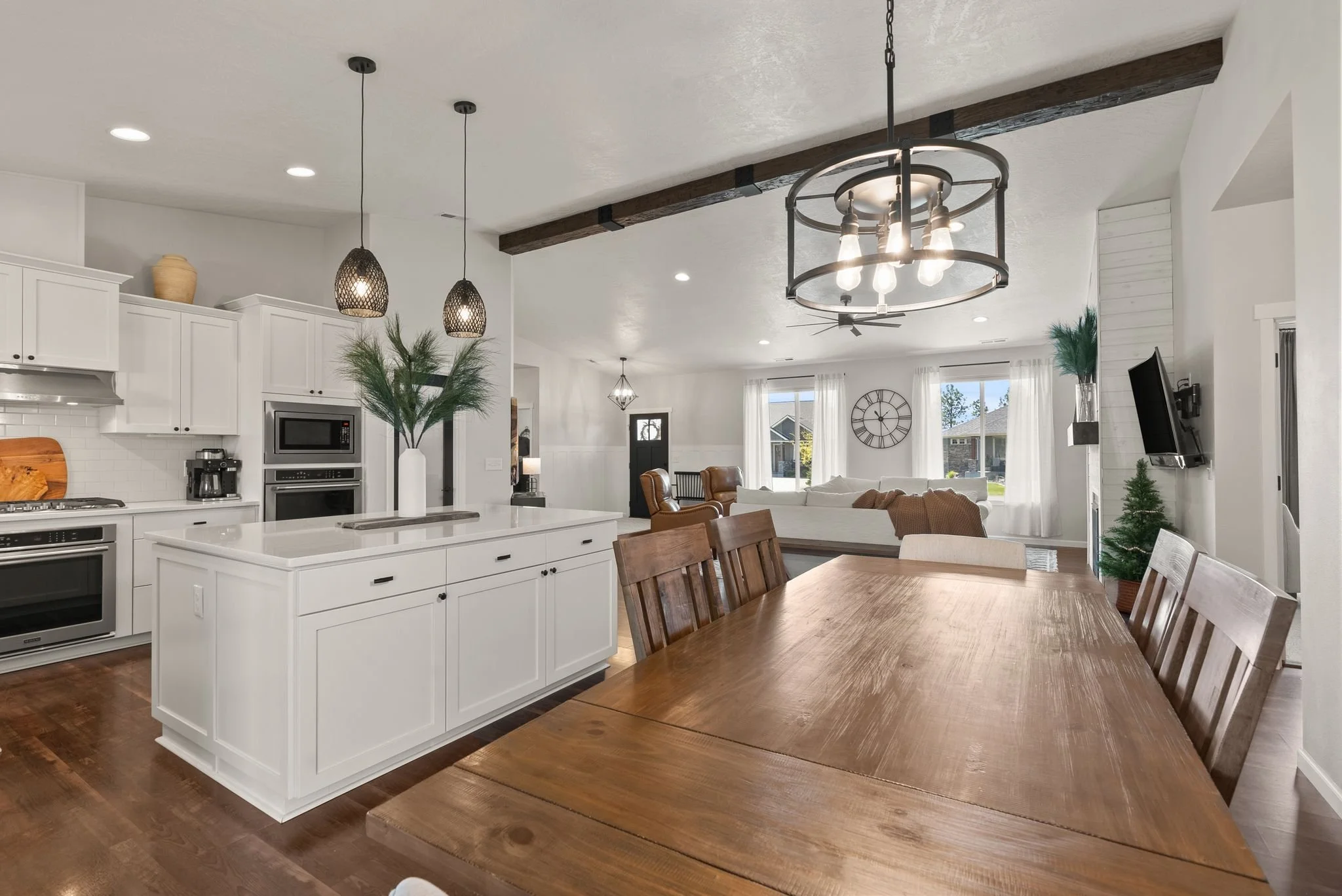 Inside-Spokane-Man O_ War-14.jpg