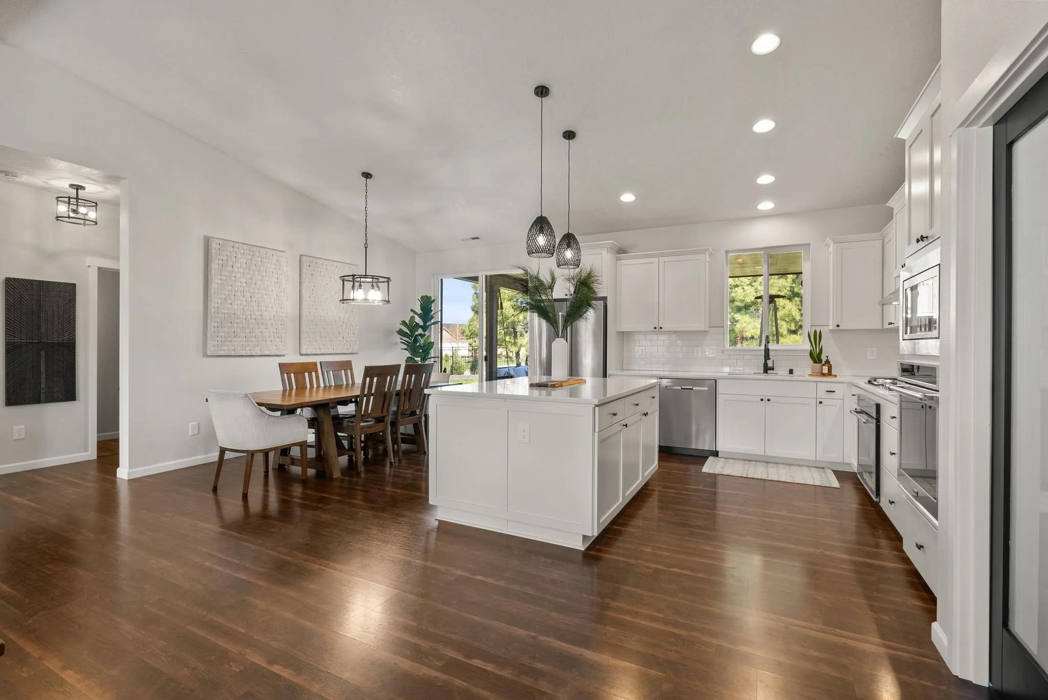 Inside-Spokane-Man O_ War-16.jpg