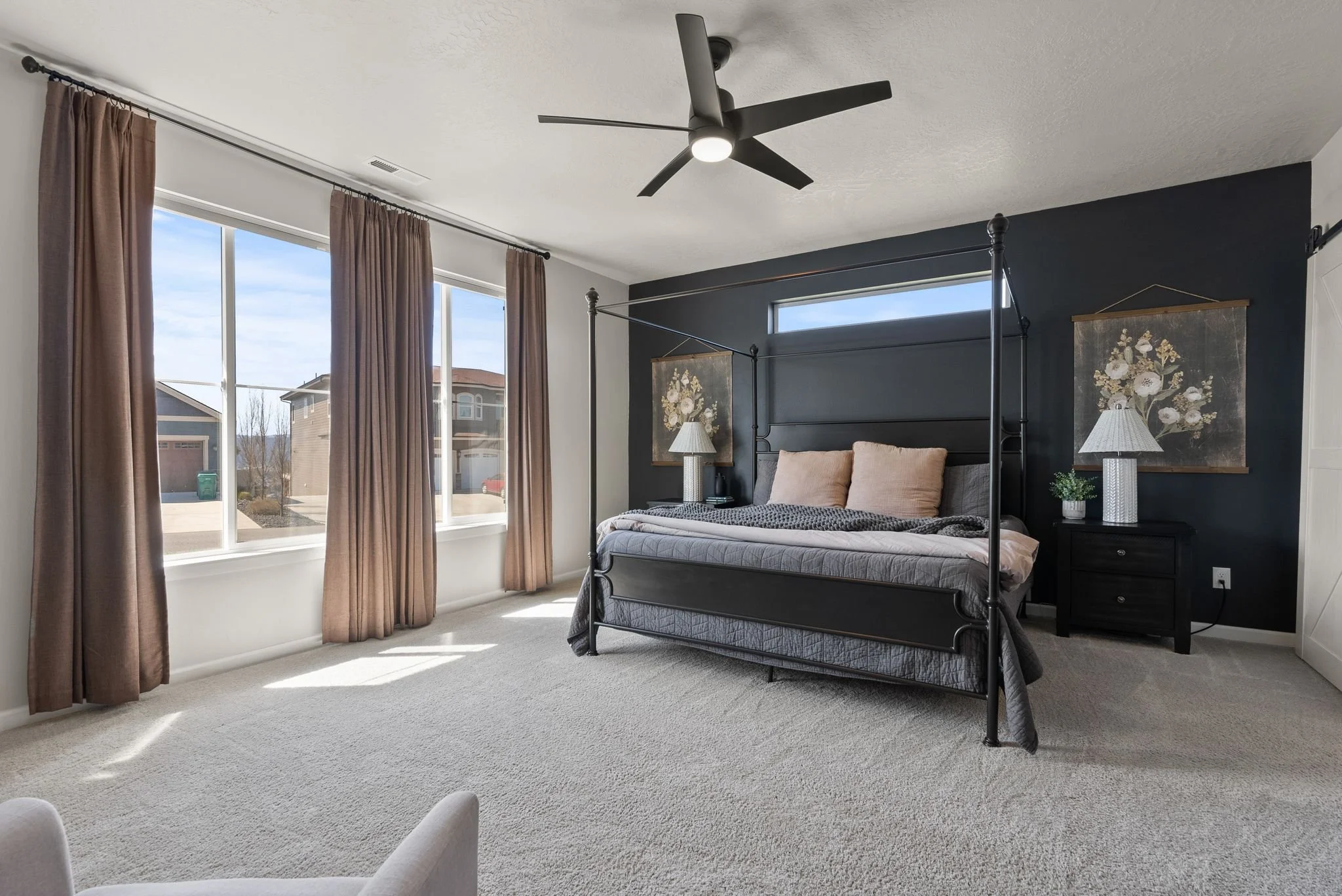 Inside-Spokane-Man O_ War-34.jpg