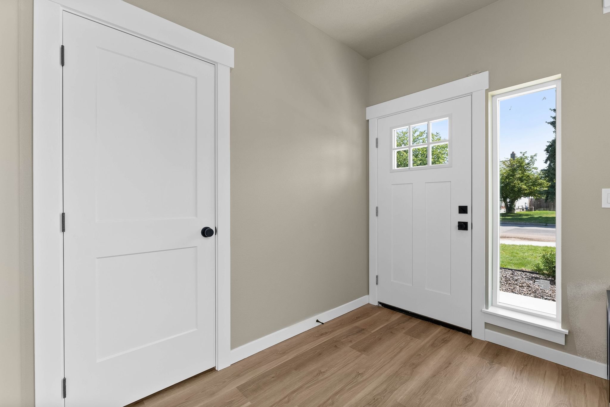 Inside Spokane-N Sipple-4.jpg