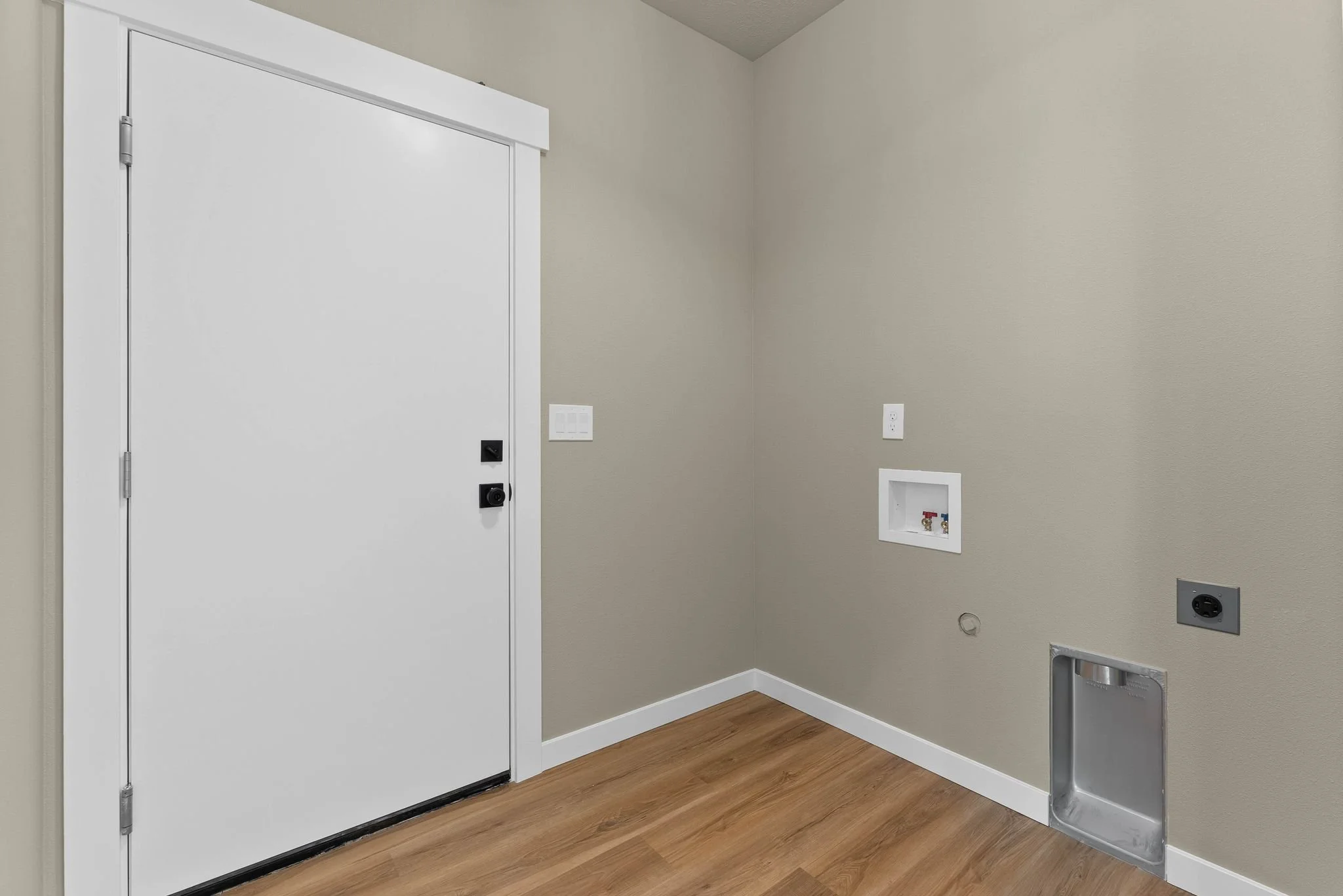 Inside Spokane-N Sipple-5.jpg