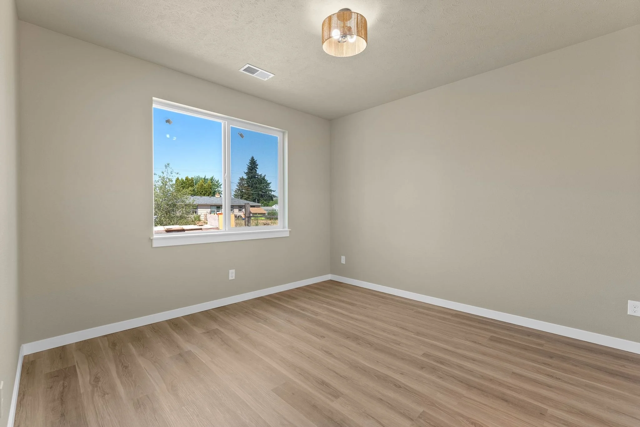 Inside Spokane-N Sipple-20.jpg