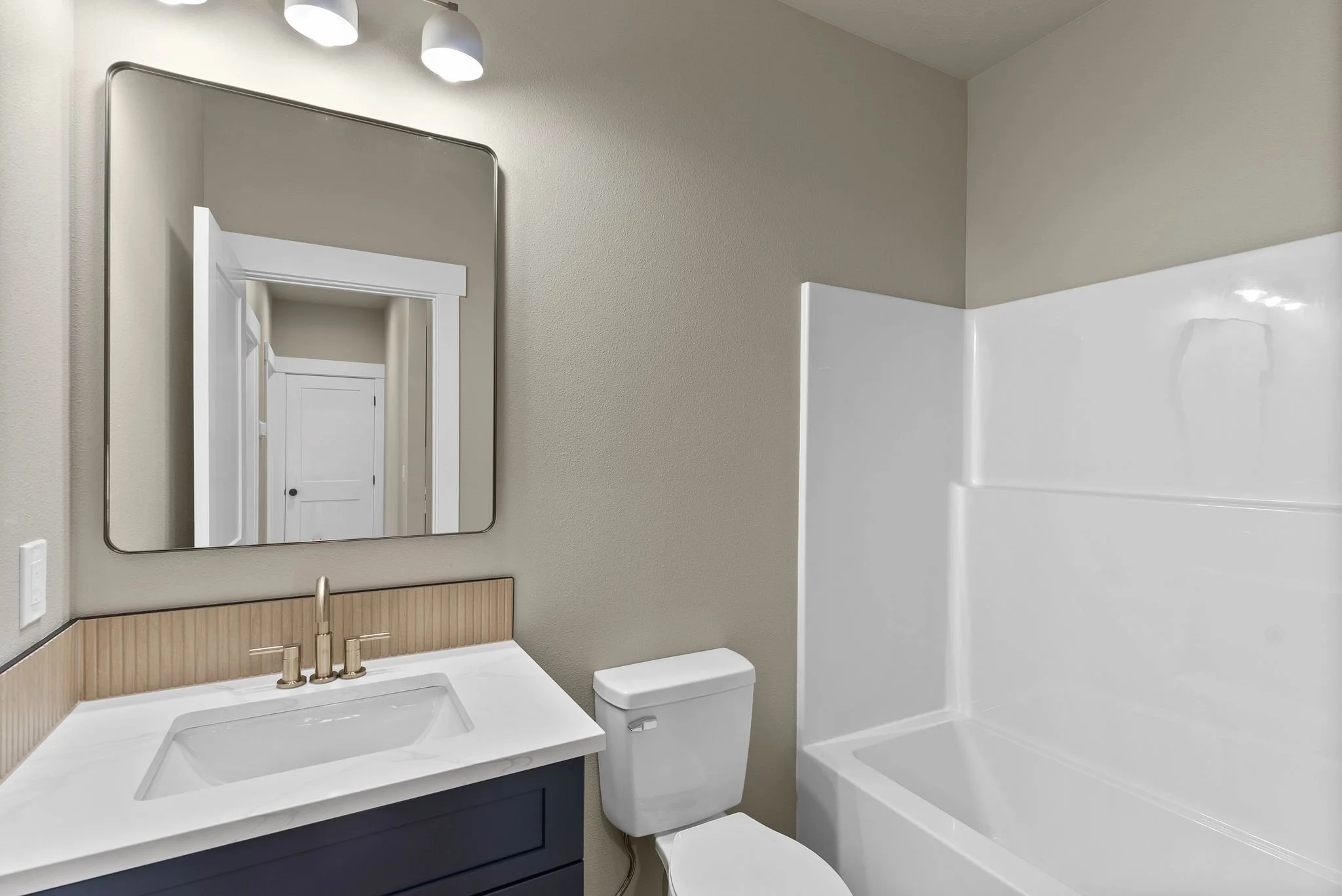 Inside Spokane-N Sipple-22.jpg