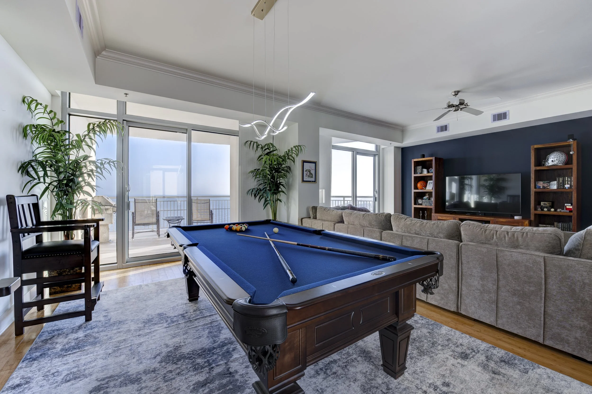 palisade-palms-unit-tw2212-pool-table-living-room.jpg