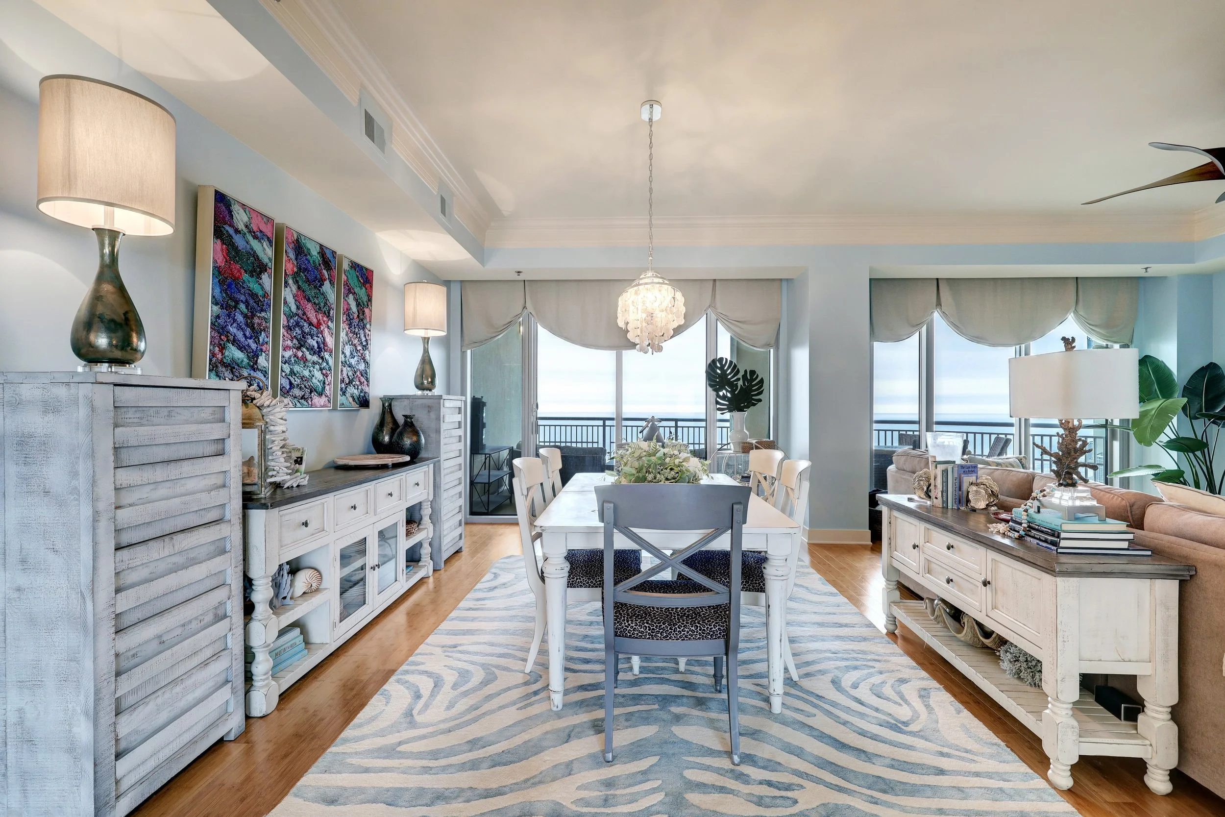 PalisadePalmsGalvestonBC2412 Dining.jpg