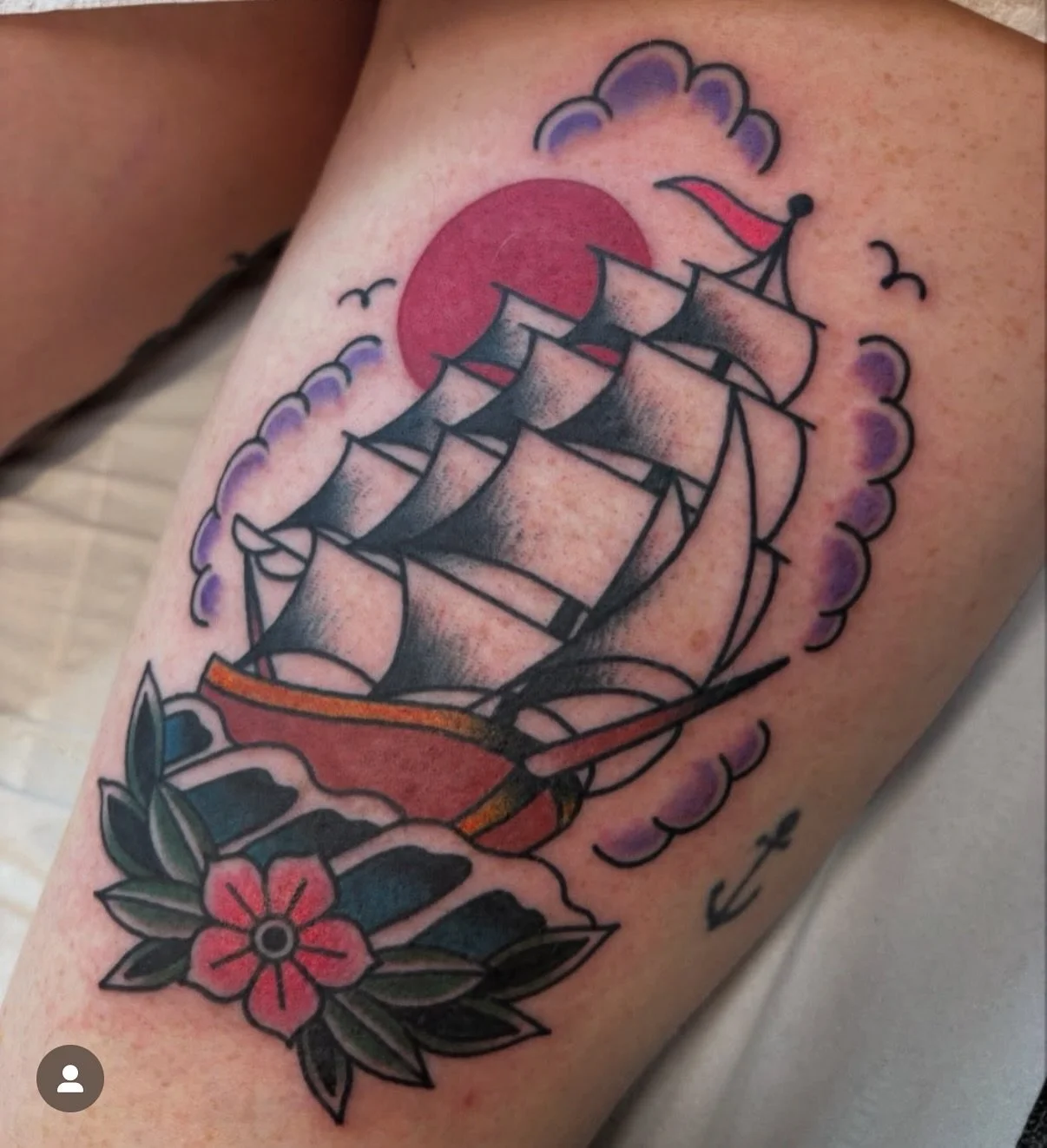 A couple of solid trad bangers from our amazing guest artist @mollyloutattoo last week 💥💥

We&rsquo;re stoked to have Molly guesting with us on the regular &ndash; so if you&rsquo;re after bold traditional tattoo work, make sure to hit her up and s