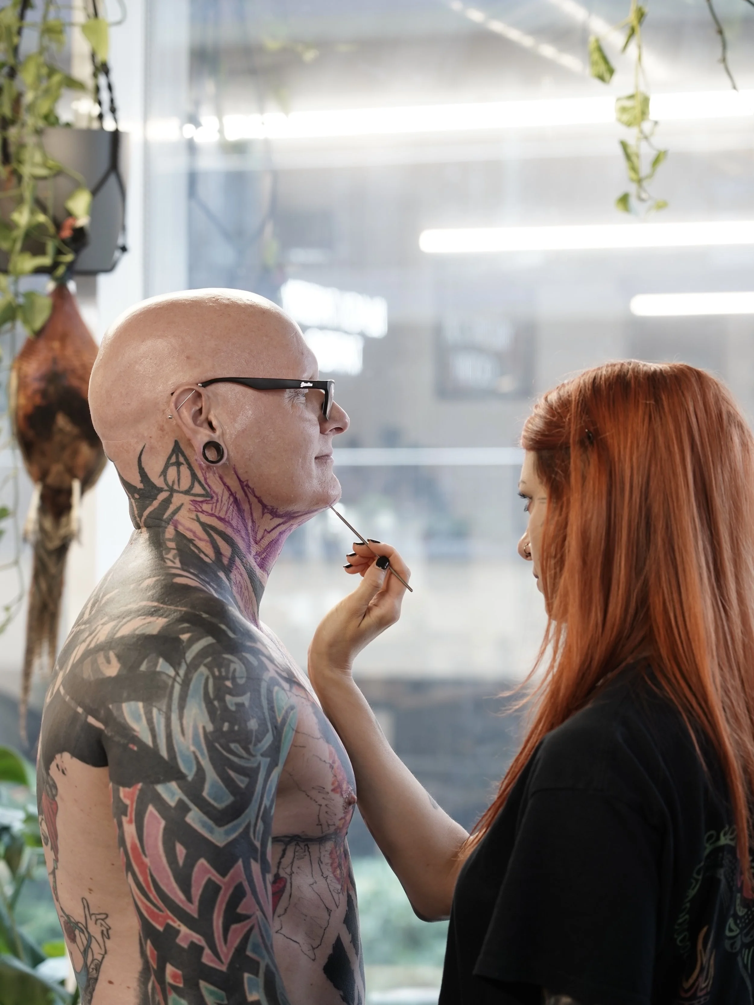 Busy morning last week at Black Tapestry🦇

@bintt 
@bellatrix_tattoo 
@jadewildmantattoo 

#londontattoo #tattoo #geometrictattoo
