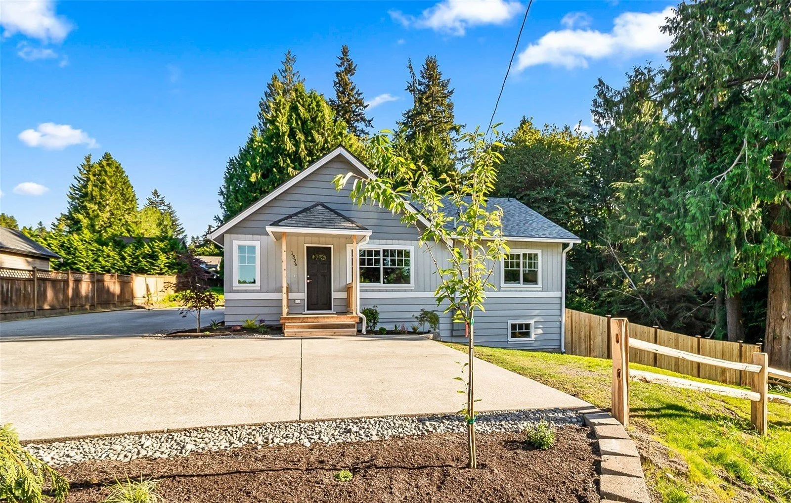 1526 W Mukilteo Blvd Unit #A, Everett, WA 98203