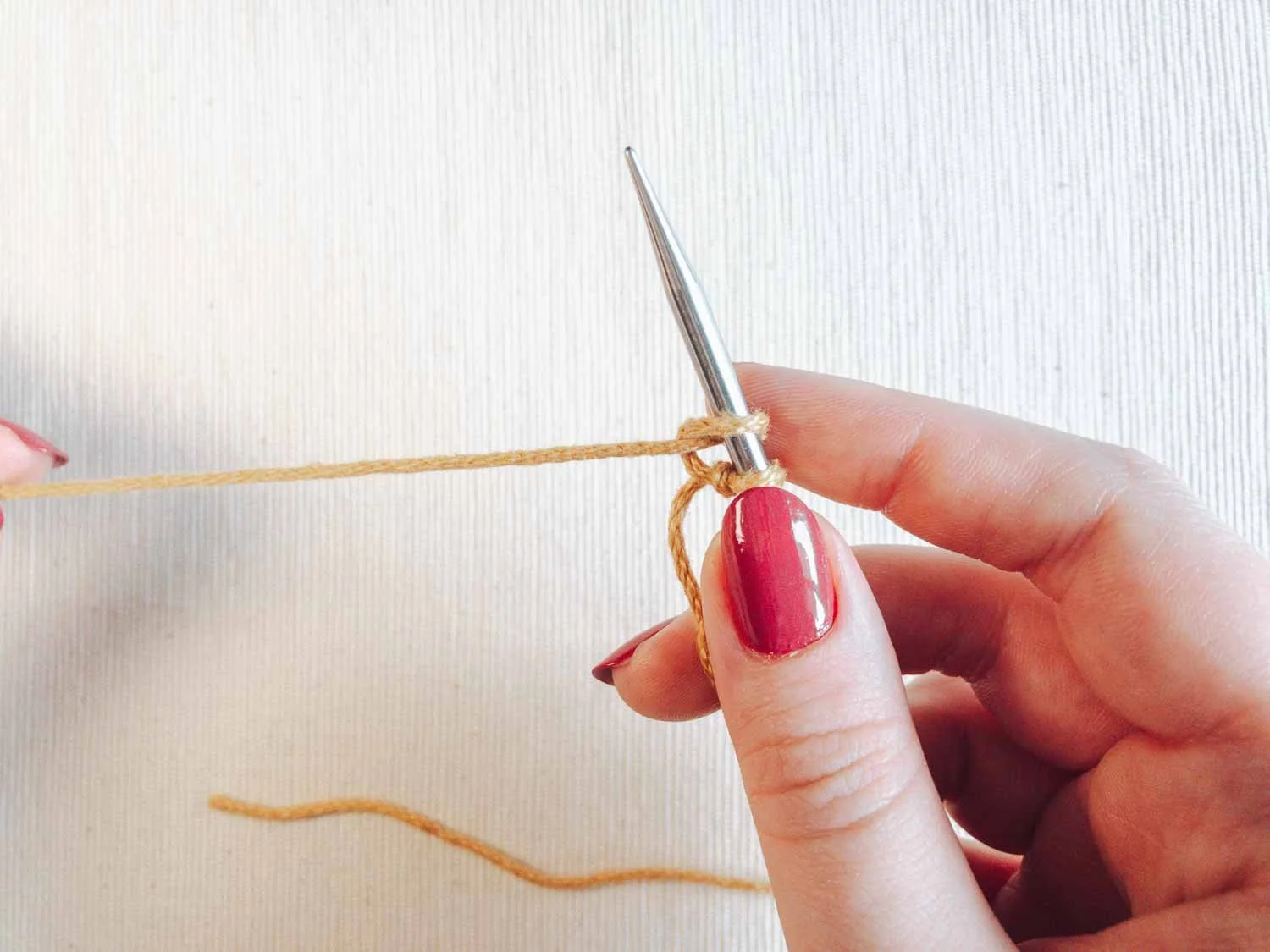 Backward Loop Cast On For Beginners – ZOWCYK