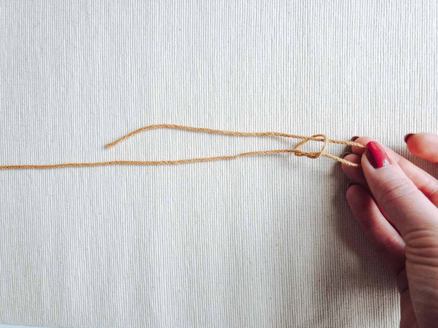 How to Make a Slipknot in Knitting for Beginners Step by Step