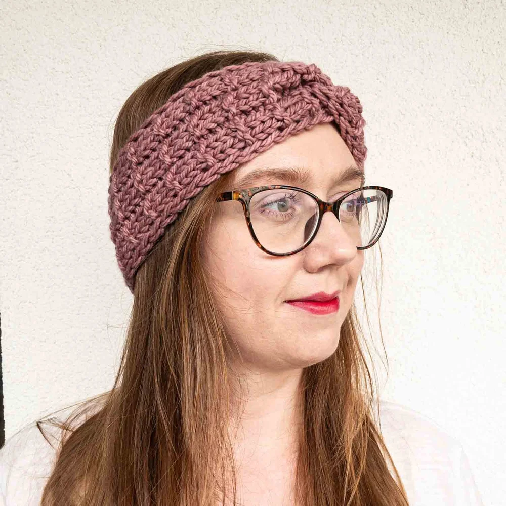 Cozy Winter Headband Knitting Pattern for Beginners — Whileberry Modern Knitting Patterns