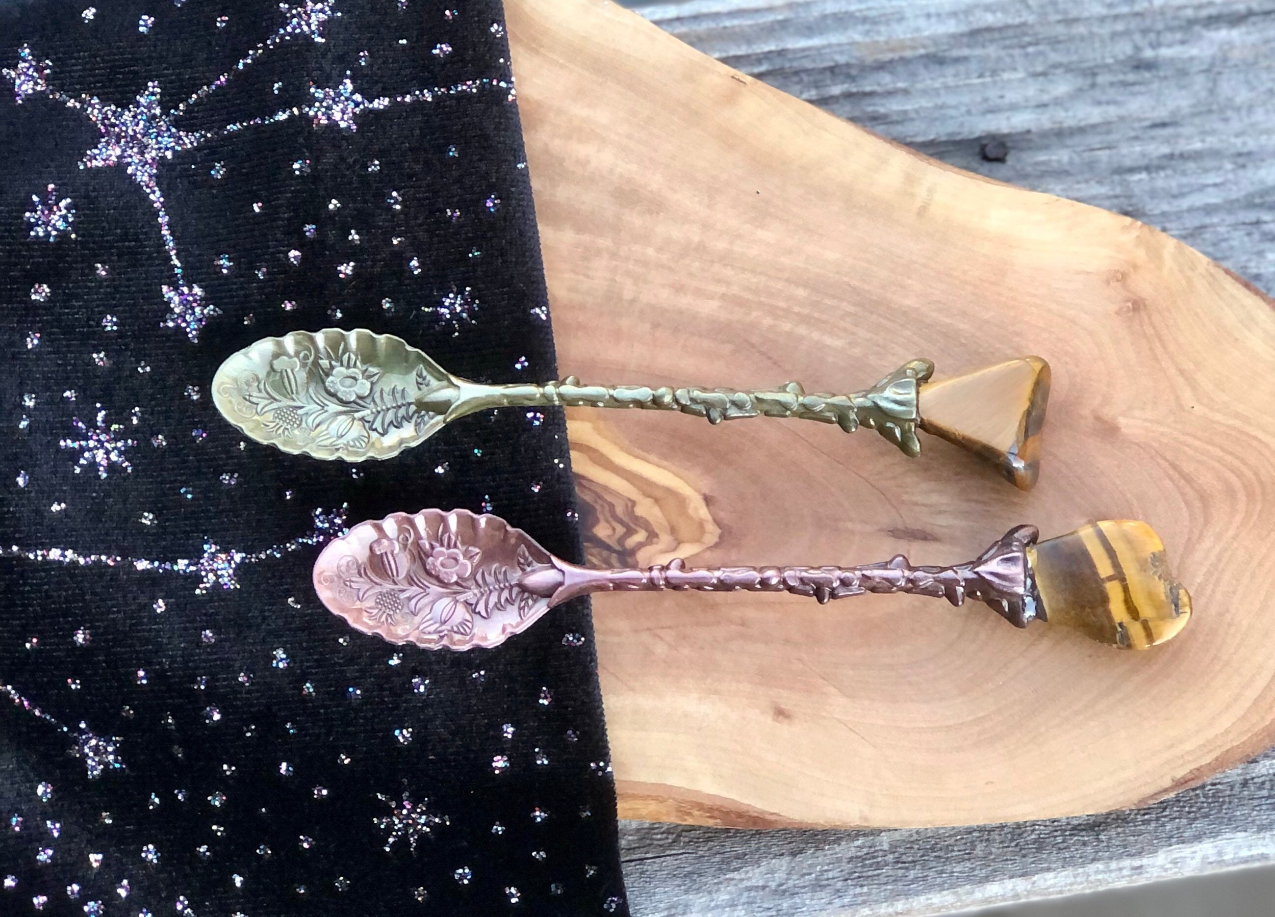 https://i.etsystatic.com/18241441/r/il/44775c/3439977668/il_fullxfull.3439977668_ep3h.jpg
