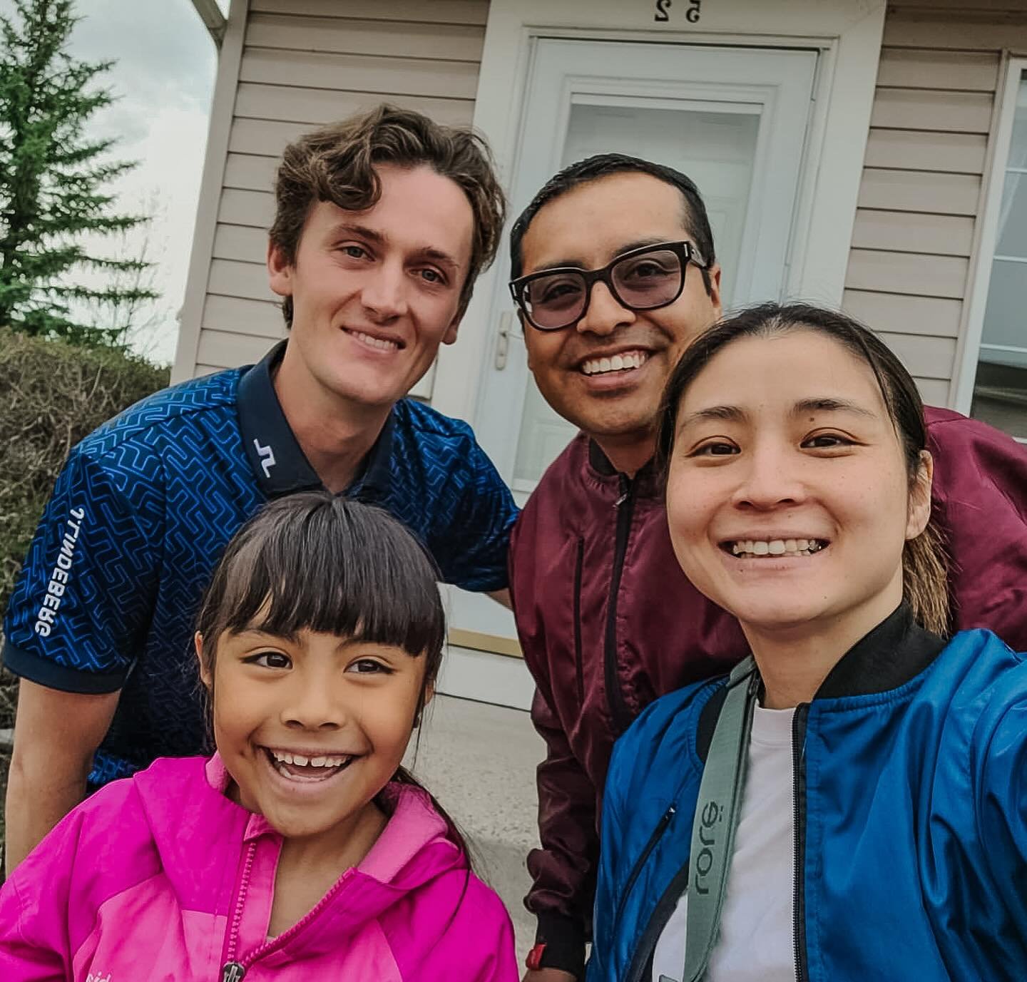 Congratulations fam!!! Happy move-in day 🥰📦📦📦