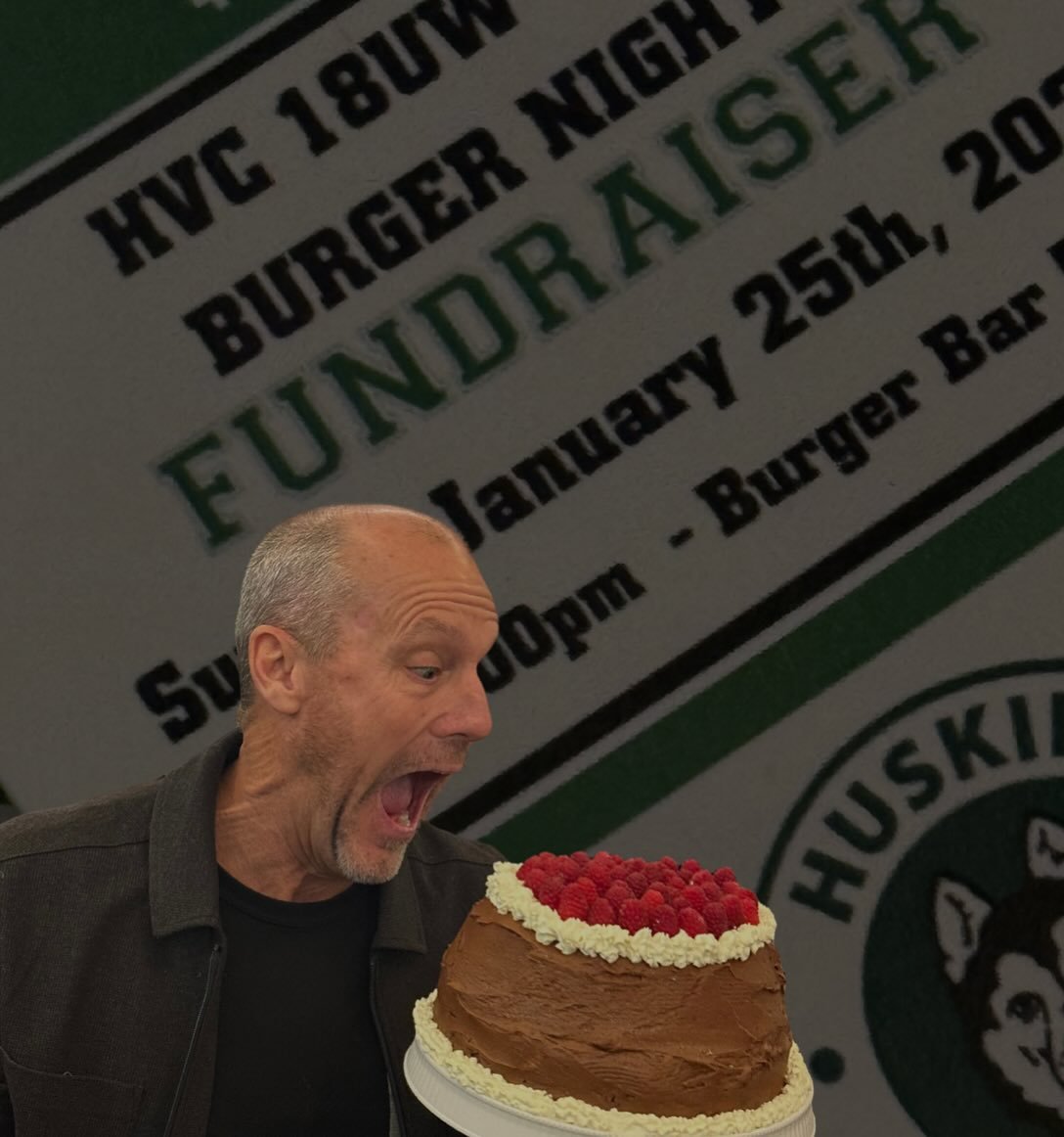 What a great Sunday evening supporting the Huskies! 

Thank you for having us, always happy to be part of events like this 💚