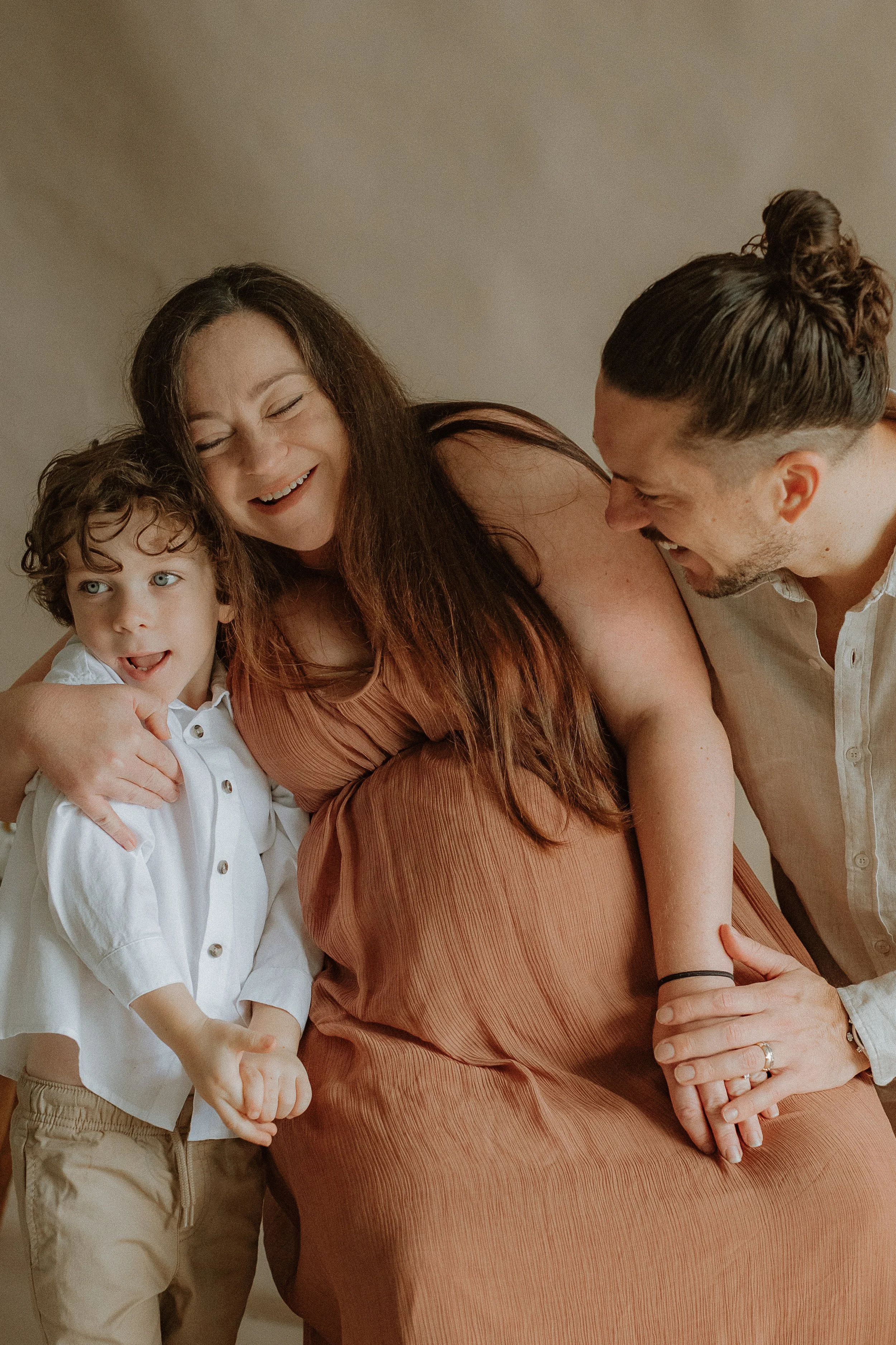 motherhood-photographer-sydney-mother-child-laughing.jpg.jpg