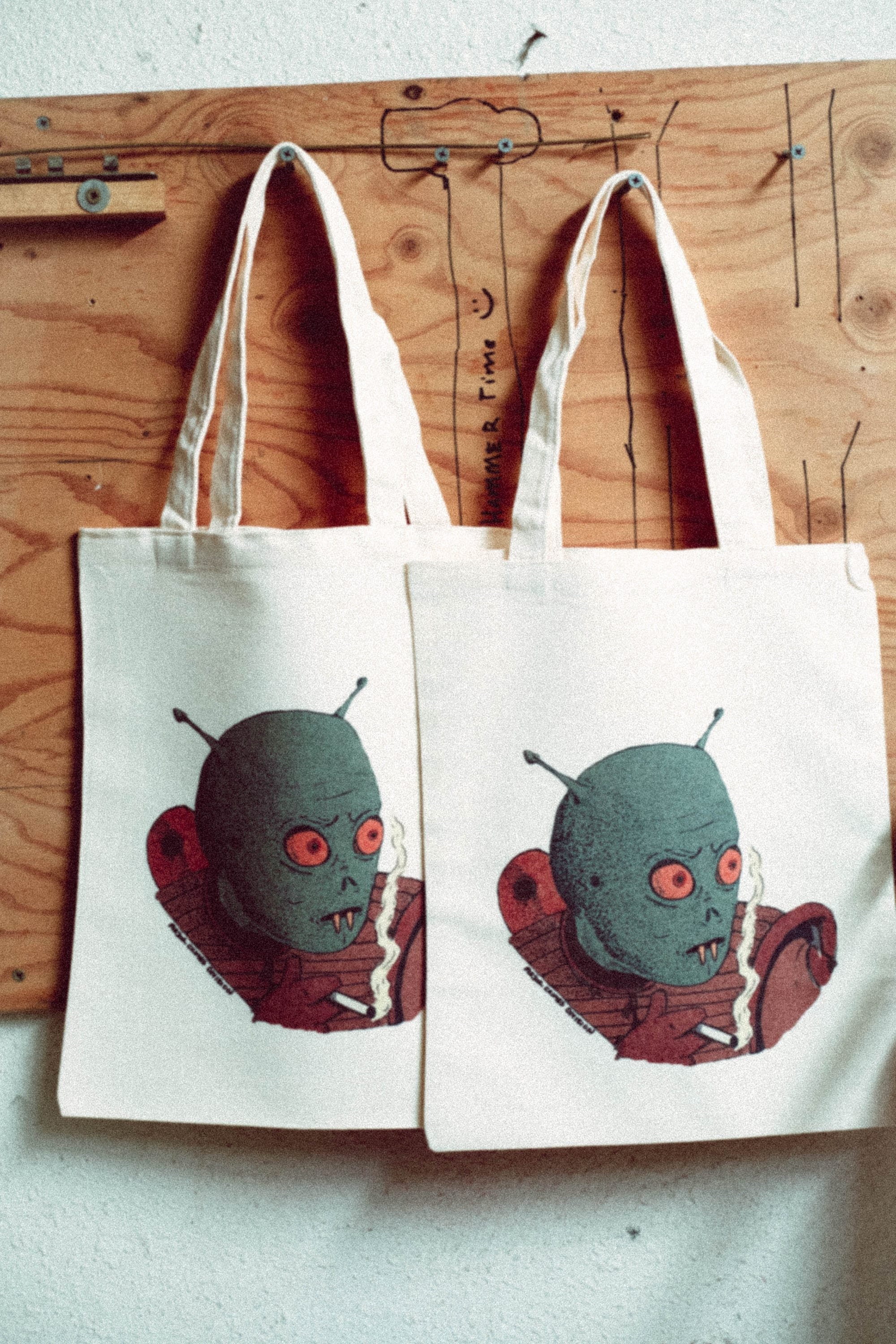 https://i.etsystatic.com/12943463/r/il/b23b9f/6020344466/il_fullxfull.6020344466_3emk.jpg