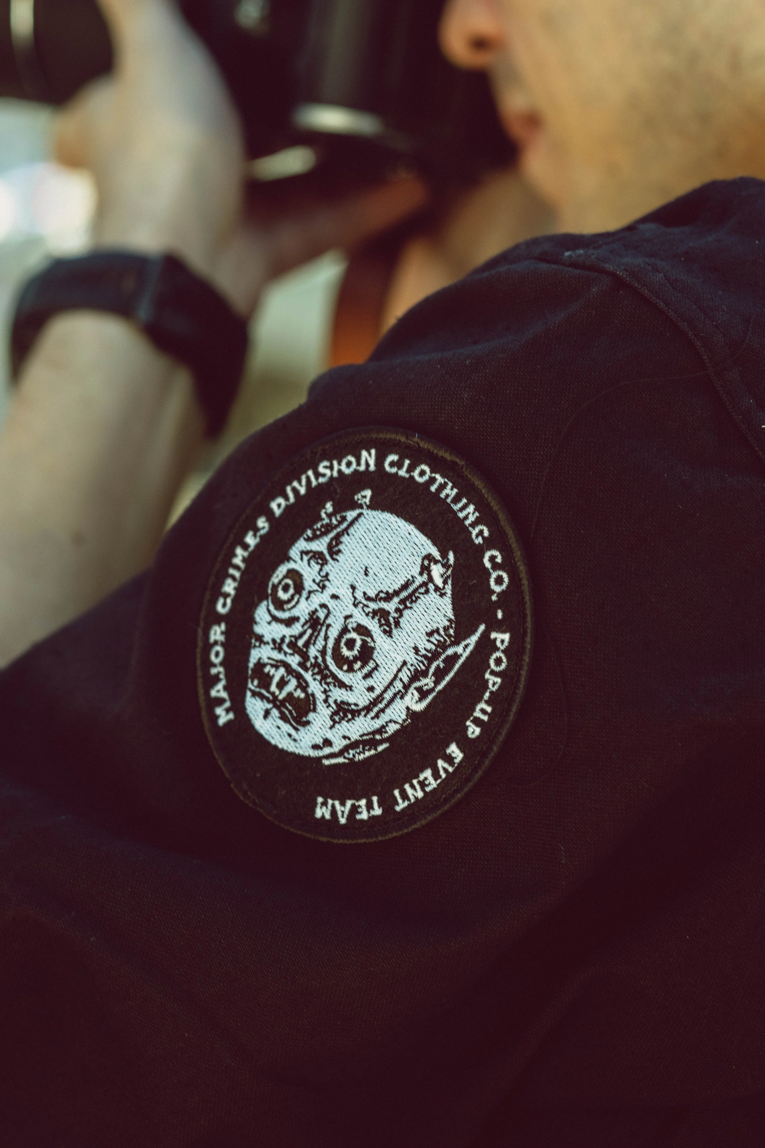 Logo patch (glow in the dark) iron on/sew on