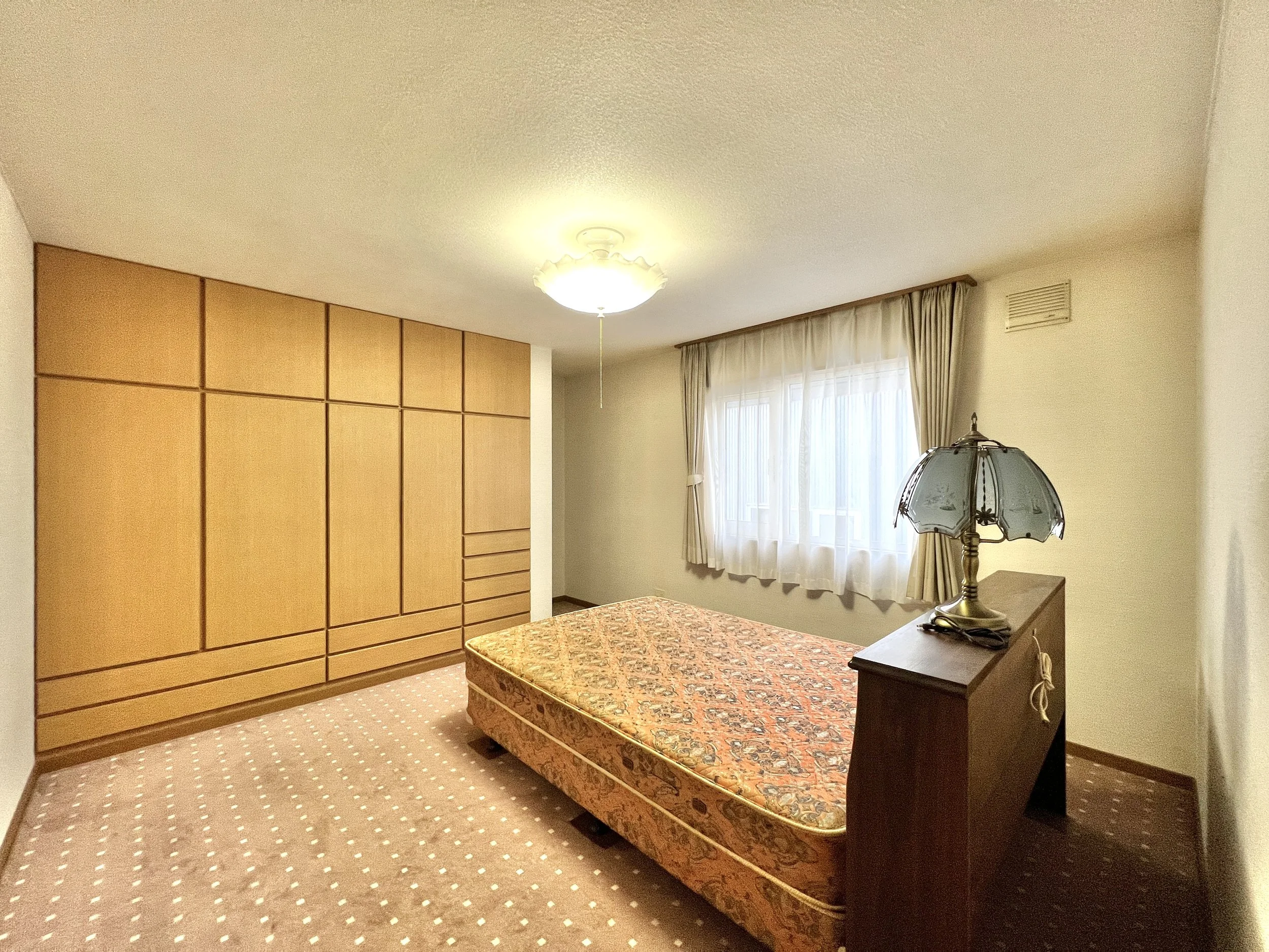 Bedroom 4.jpg