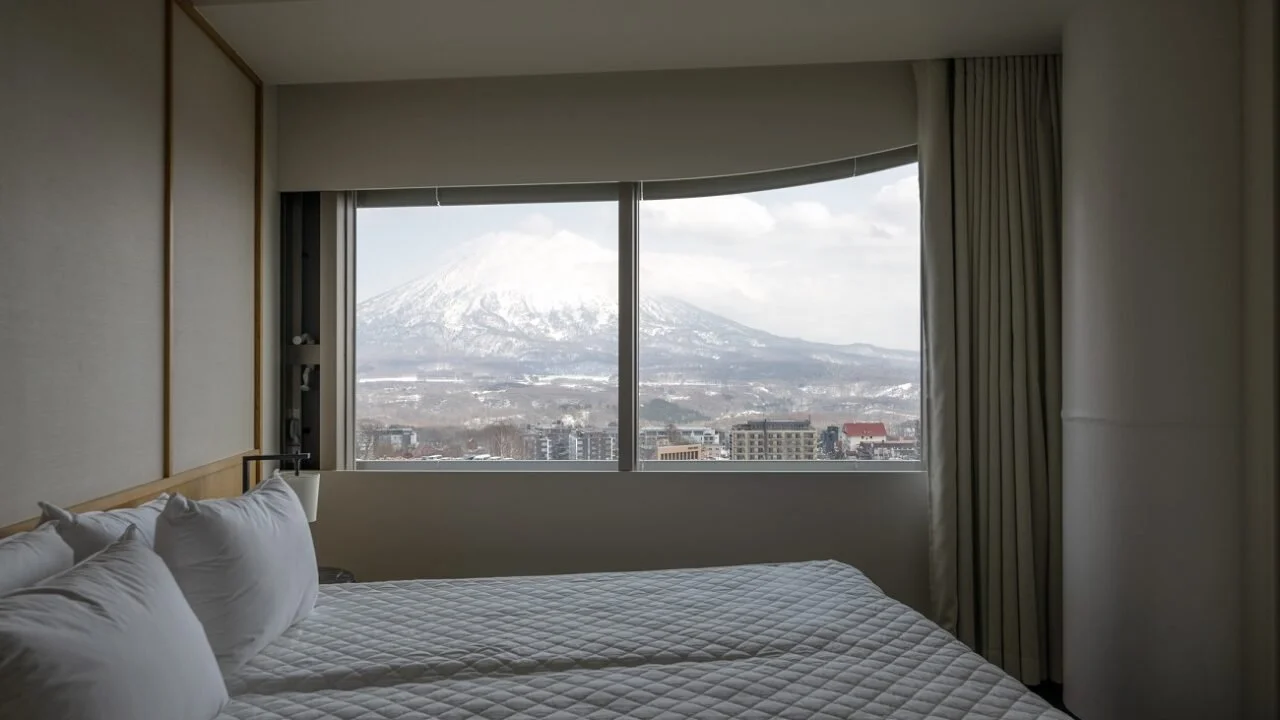 Skye-Triple-Key-Bedroom-2-View-1280x720.jpg