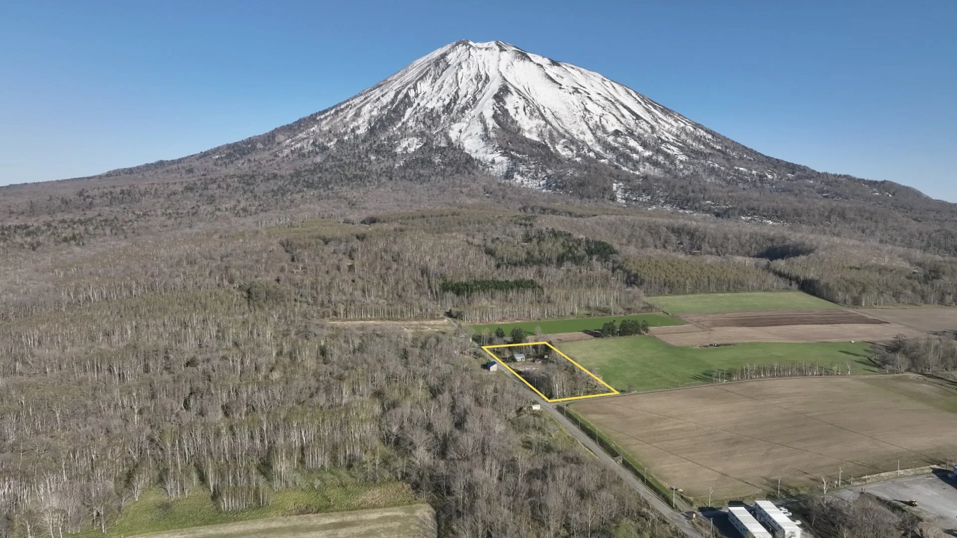 Mt Yotei Land 1a.jpeg