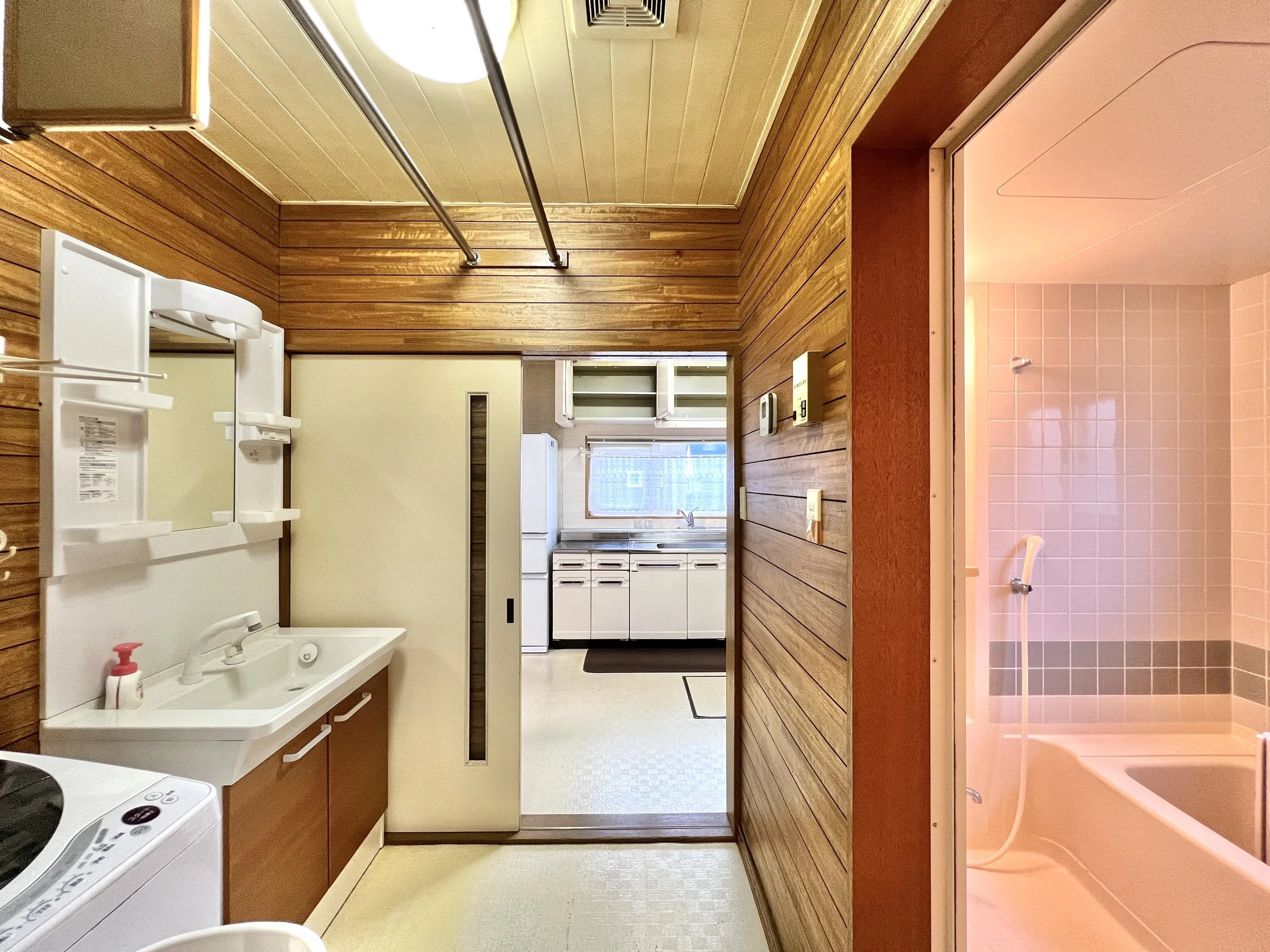 Laundry Room.jpg