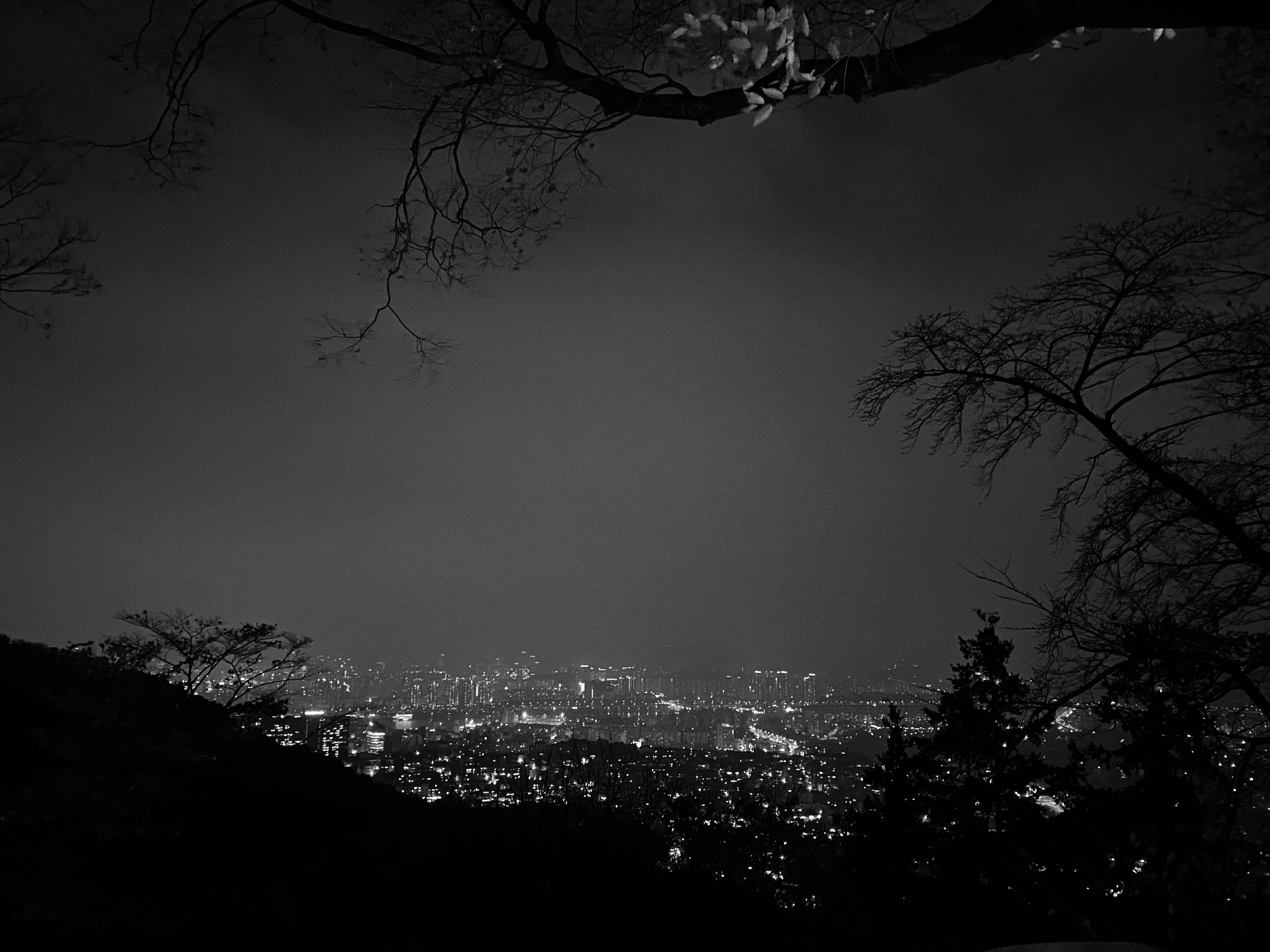 Lee Ah - Nightscape (Seoul), Oil on Canvas, 2022