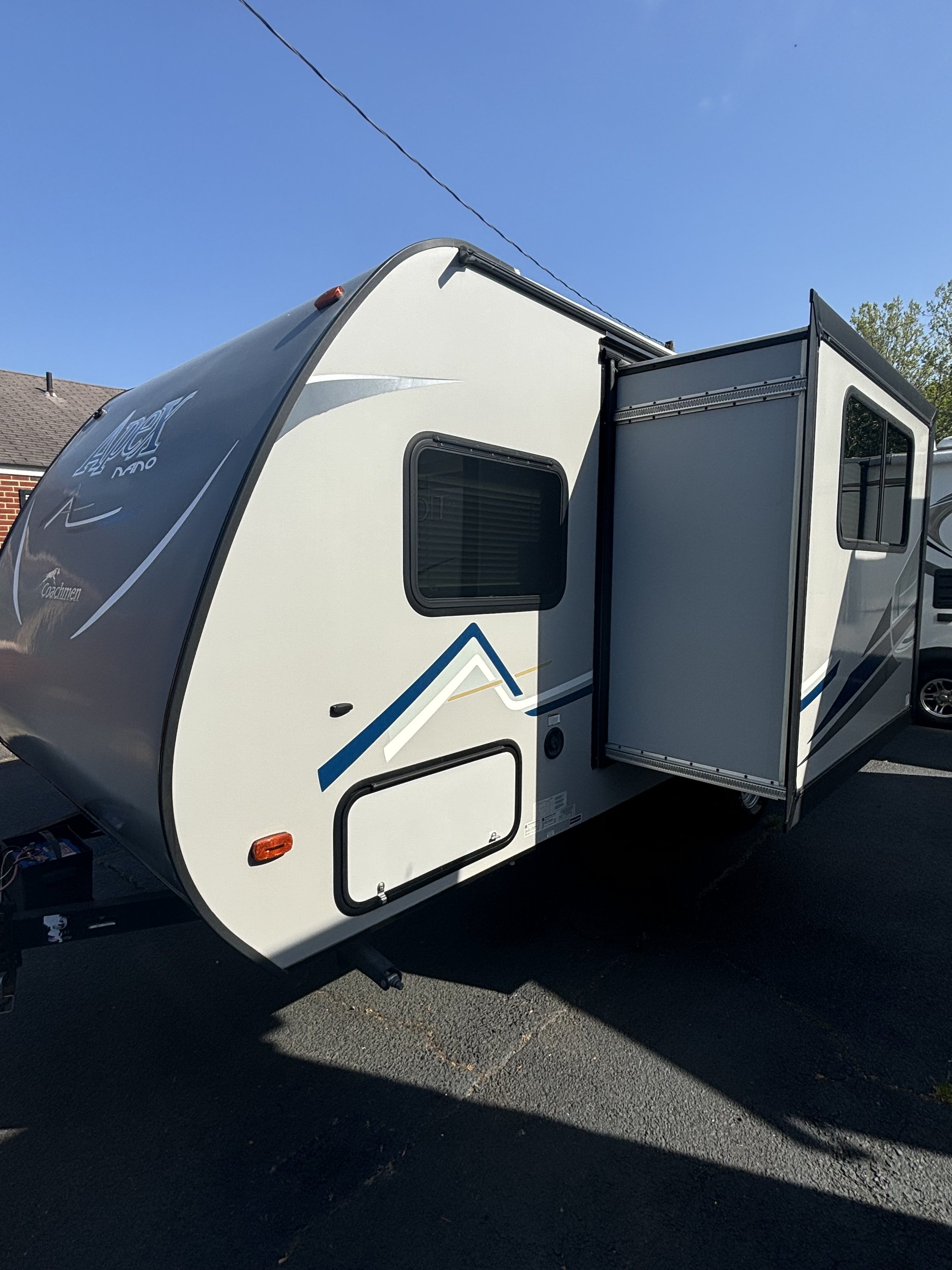 2018 Coachmen Apex Nano
