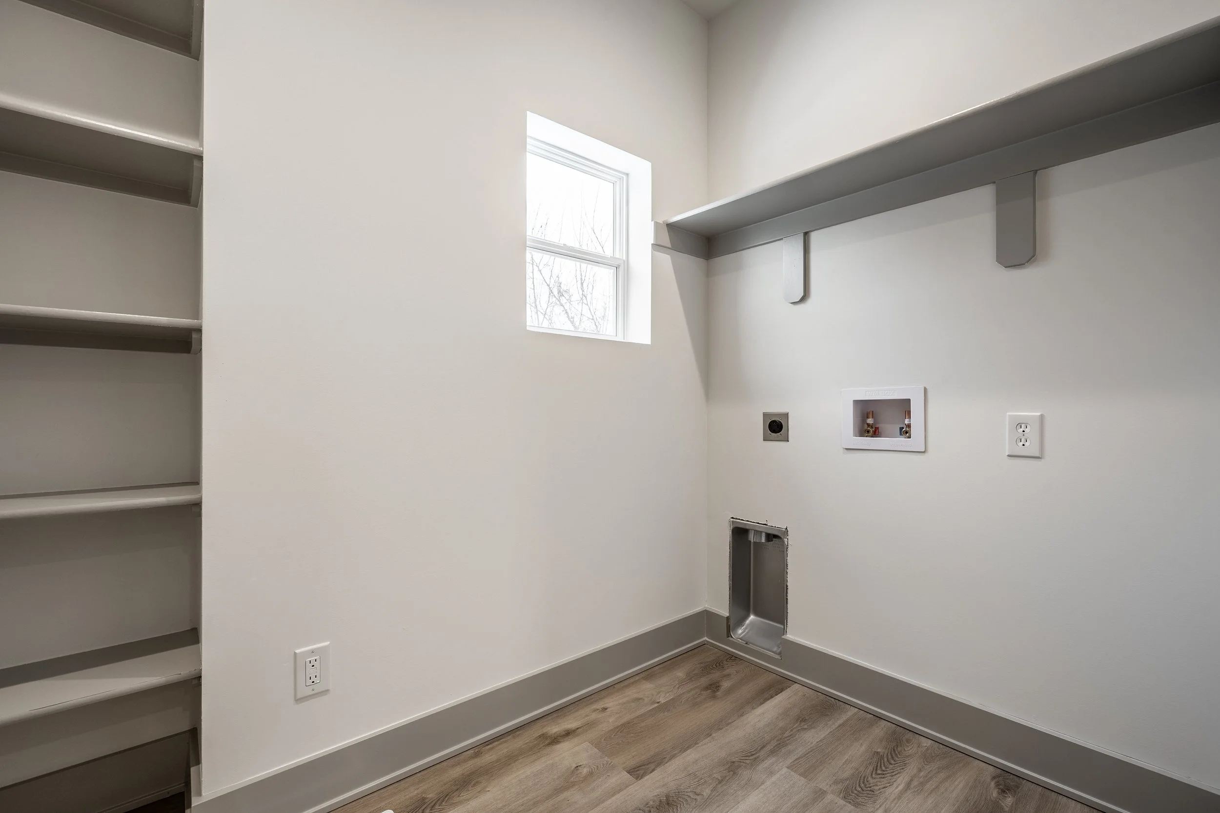 31 - 530 W 41st St.jpg