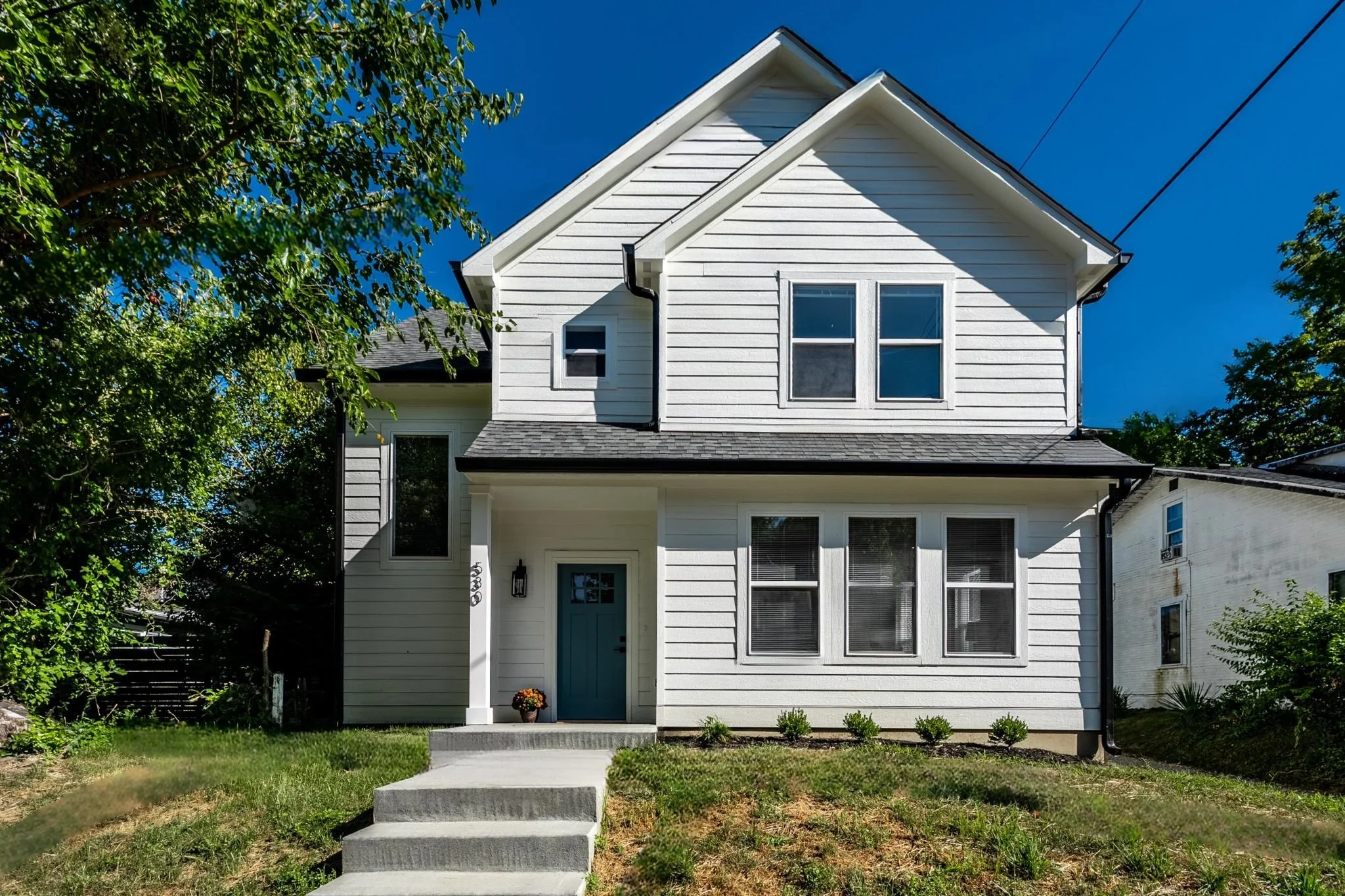 NEW EXTERIOR 41st.jpg