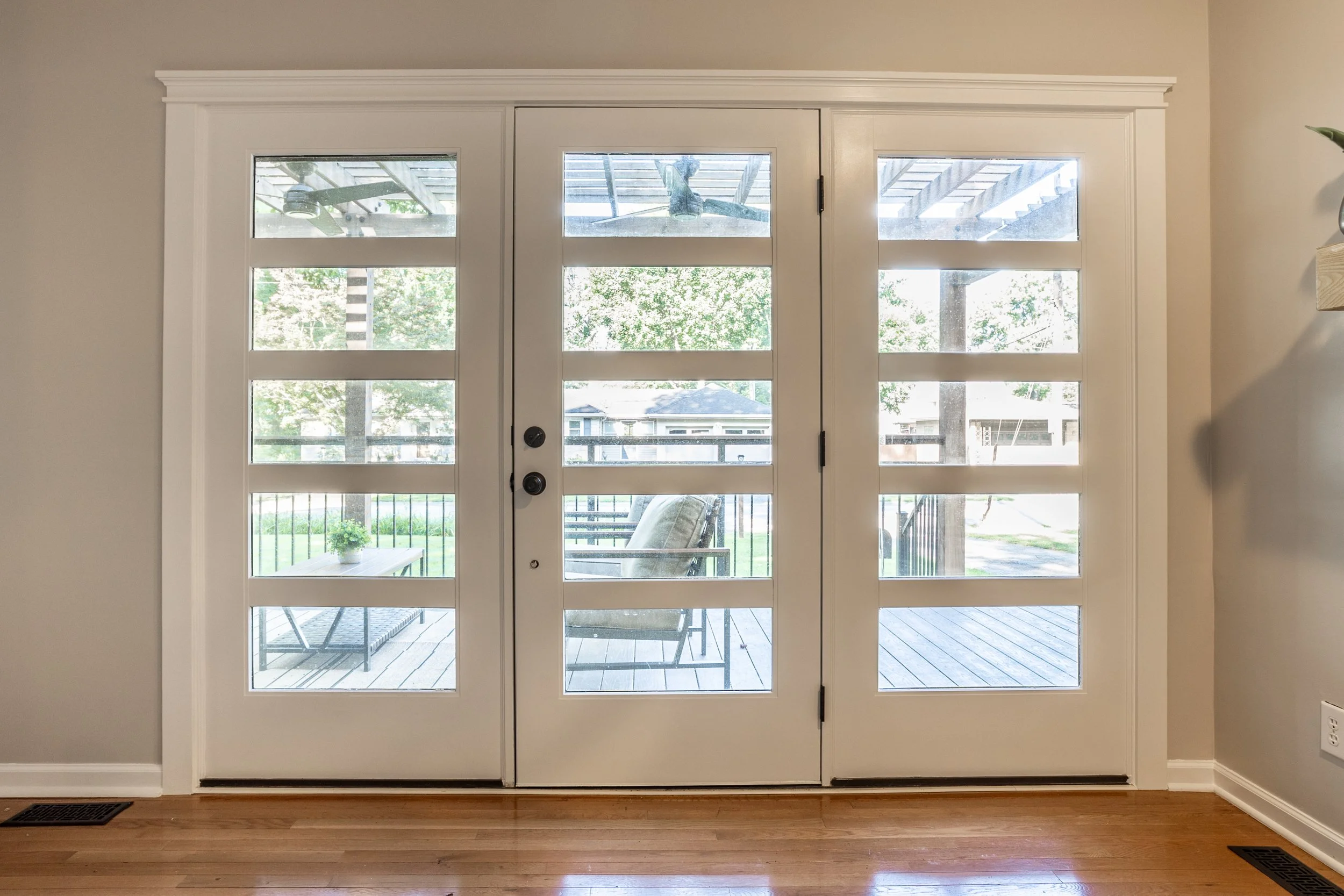 07 - 5705 Crestview.jpg