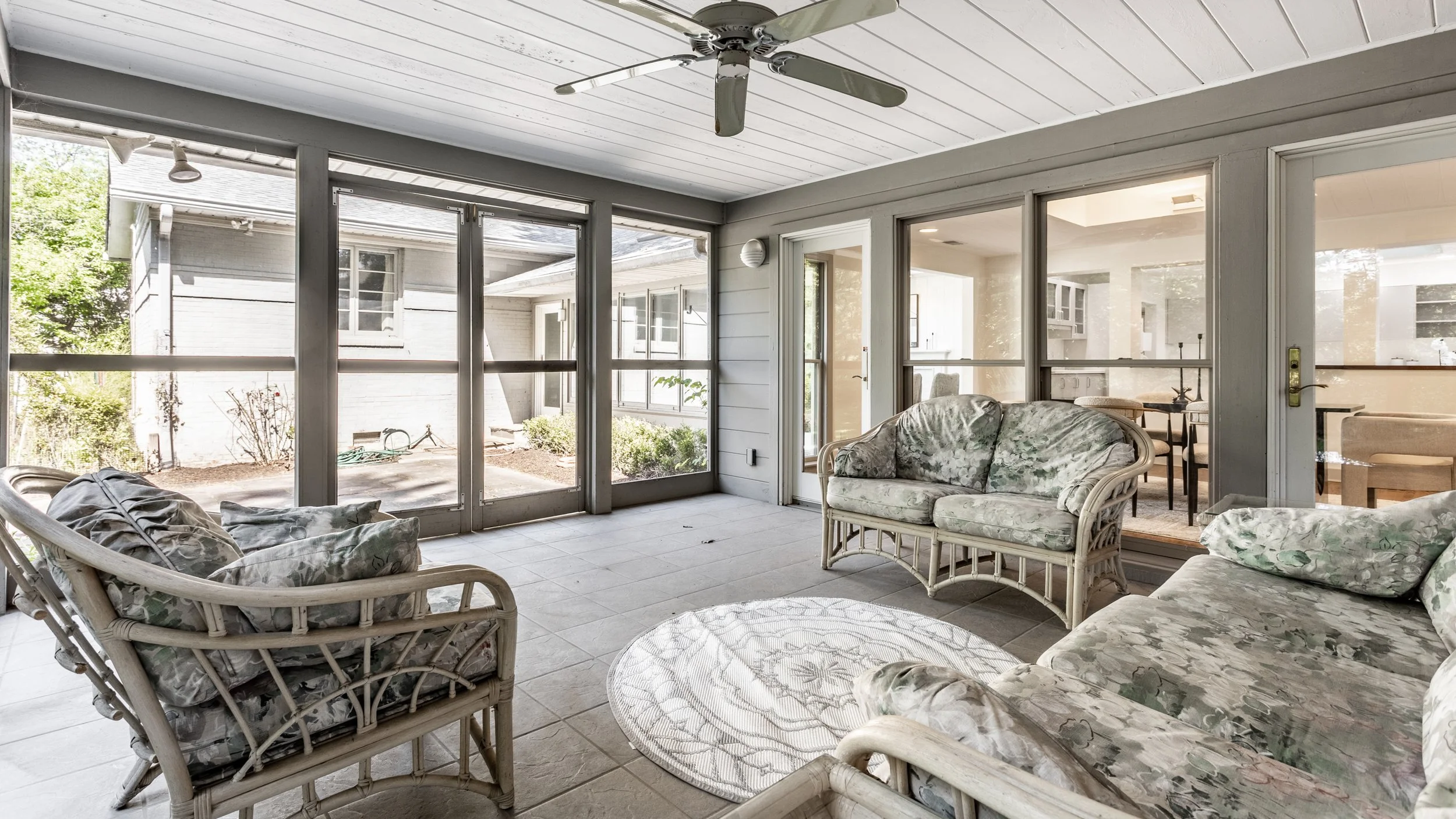 37-1207 Golden Hill Dr.jpg