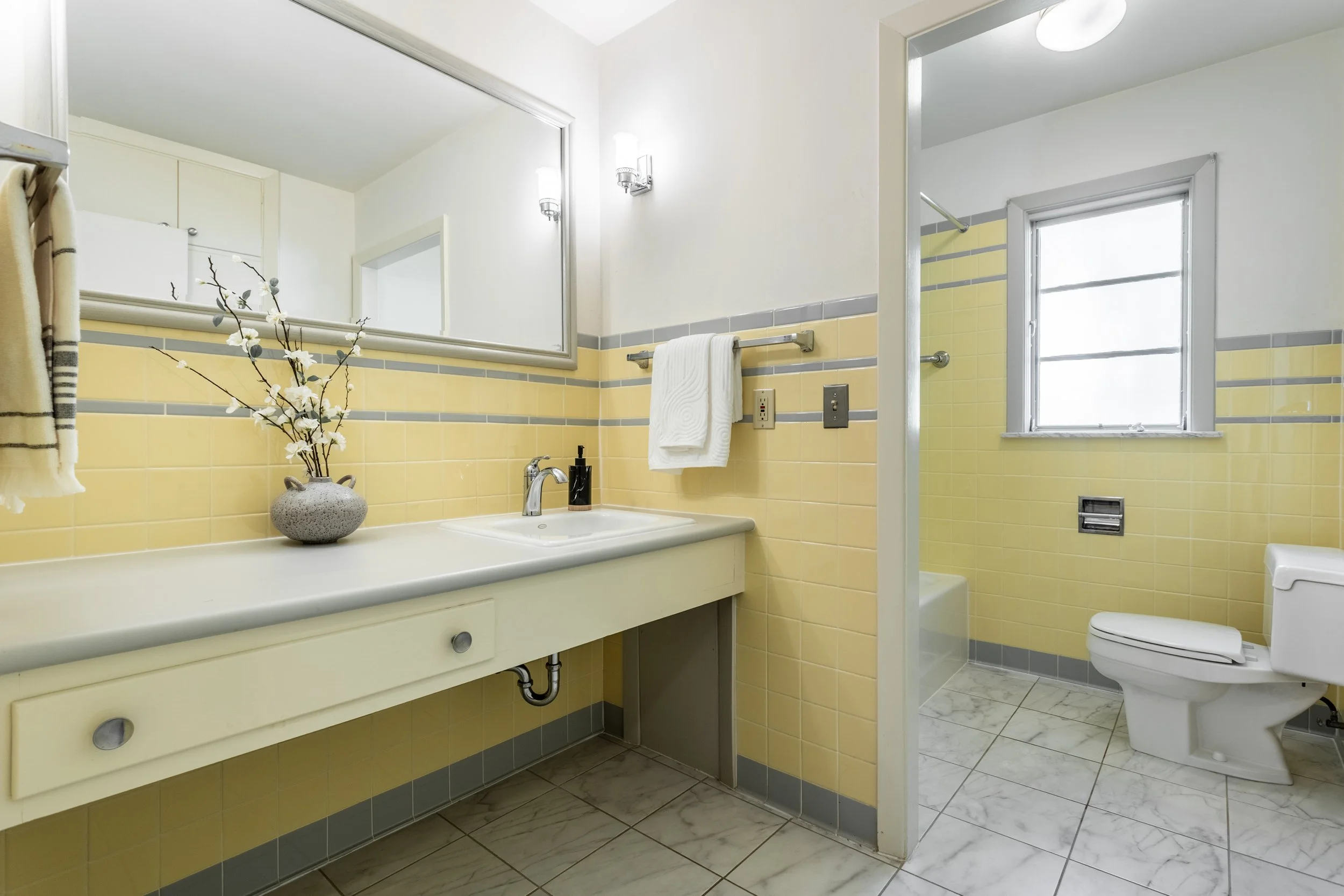 29-1207 Golden Hill Dr.jpg