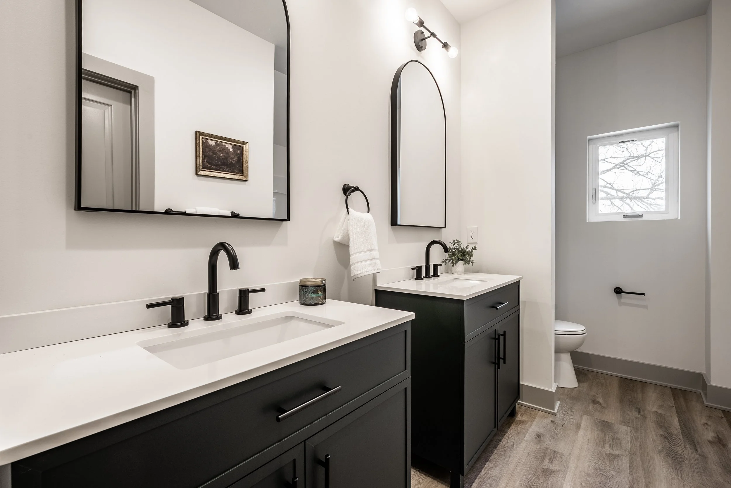 24 - 530 W 41st St.jpg