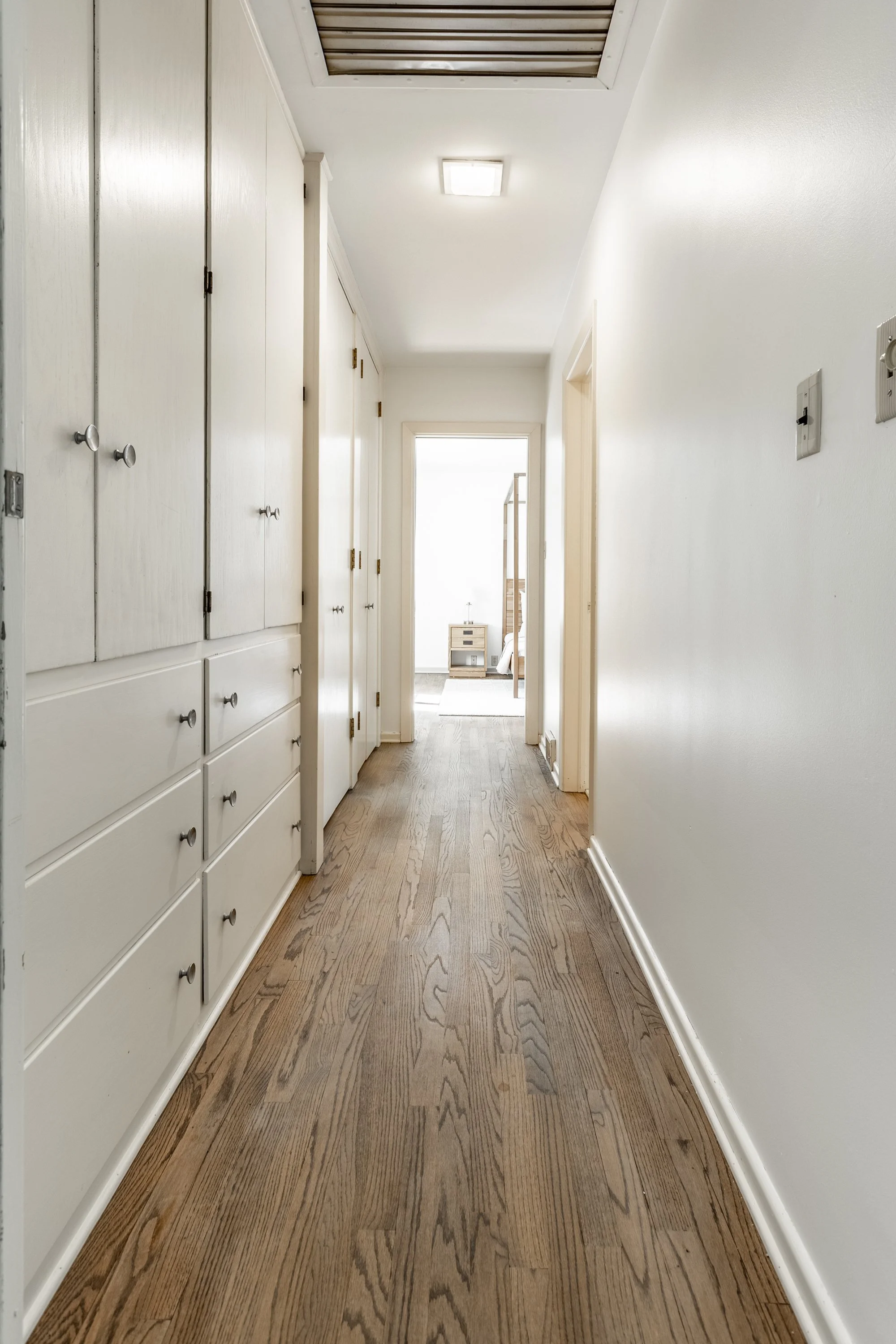 25-1207 Golden Hill Dr.jpg