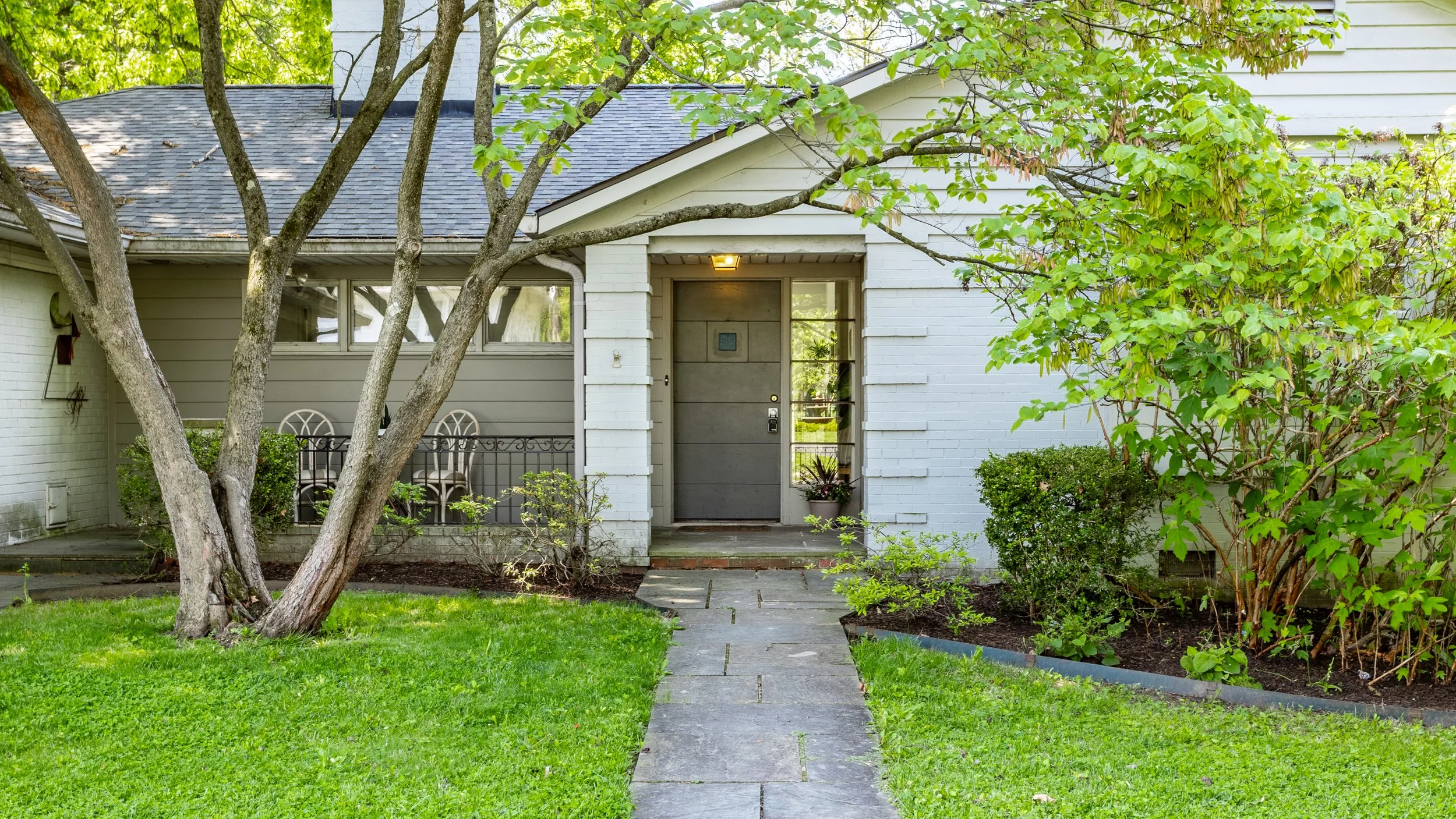 04-1207 Golden Hill Dr.jpg